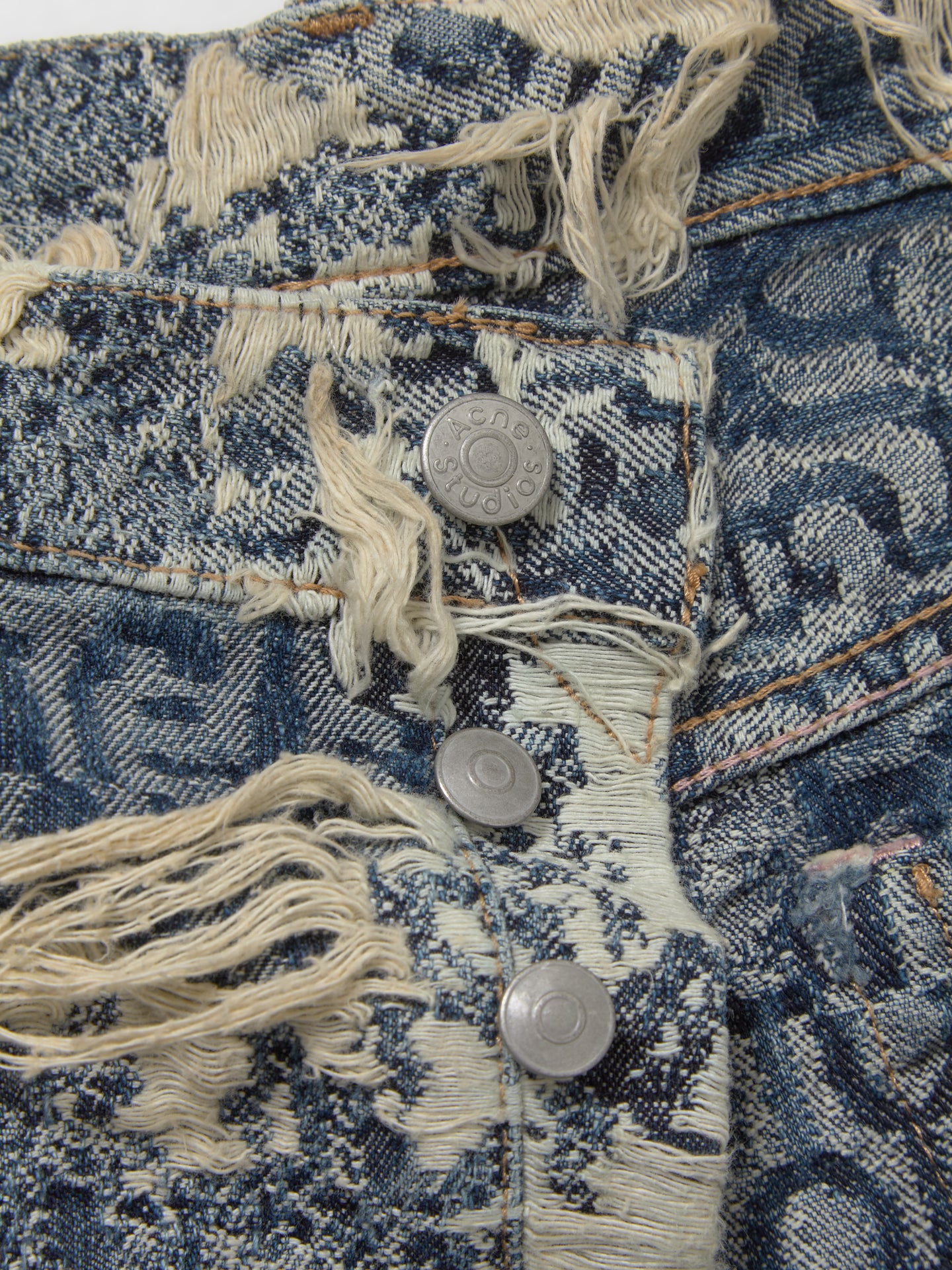 Loose Fit Denim Shorts in Mid Blue