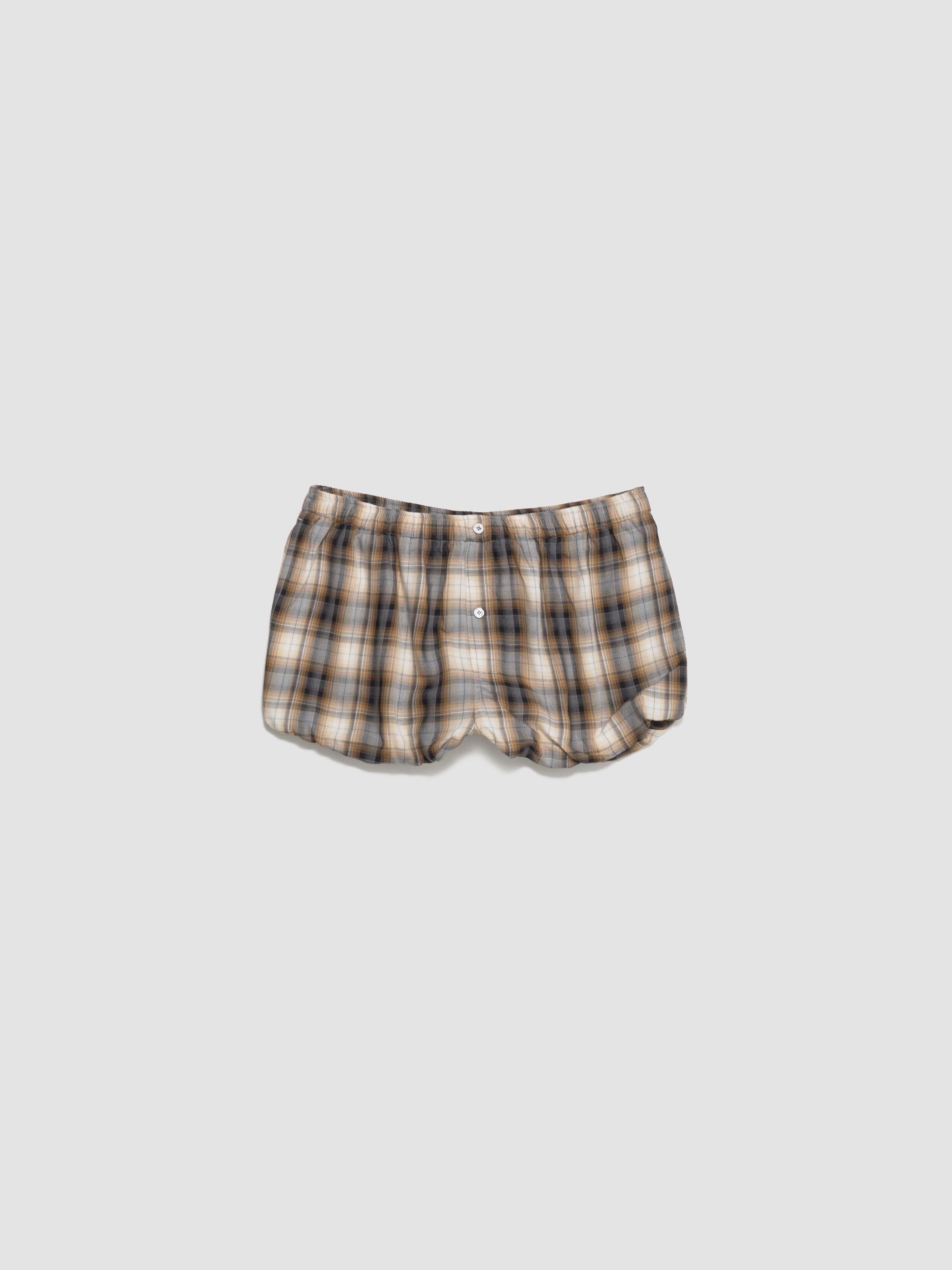 Checked Shorts in Beige & Black