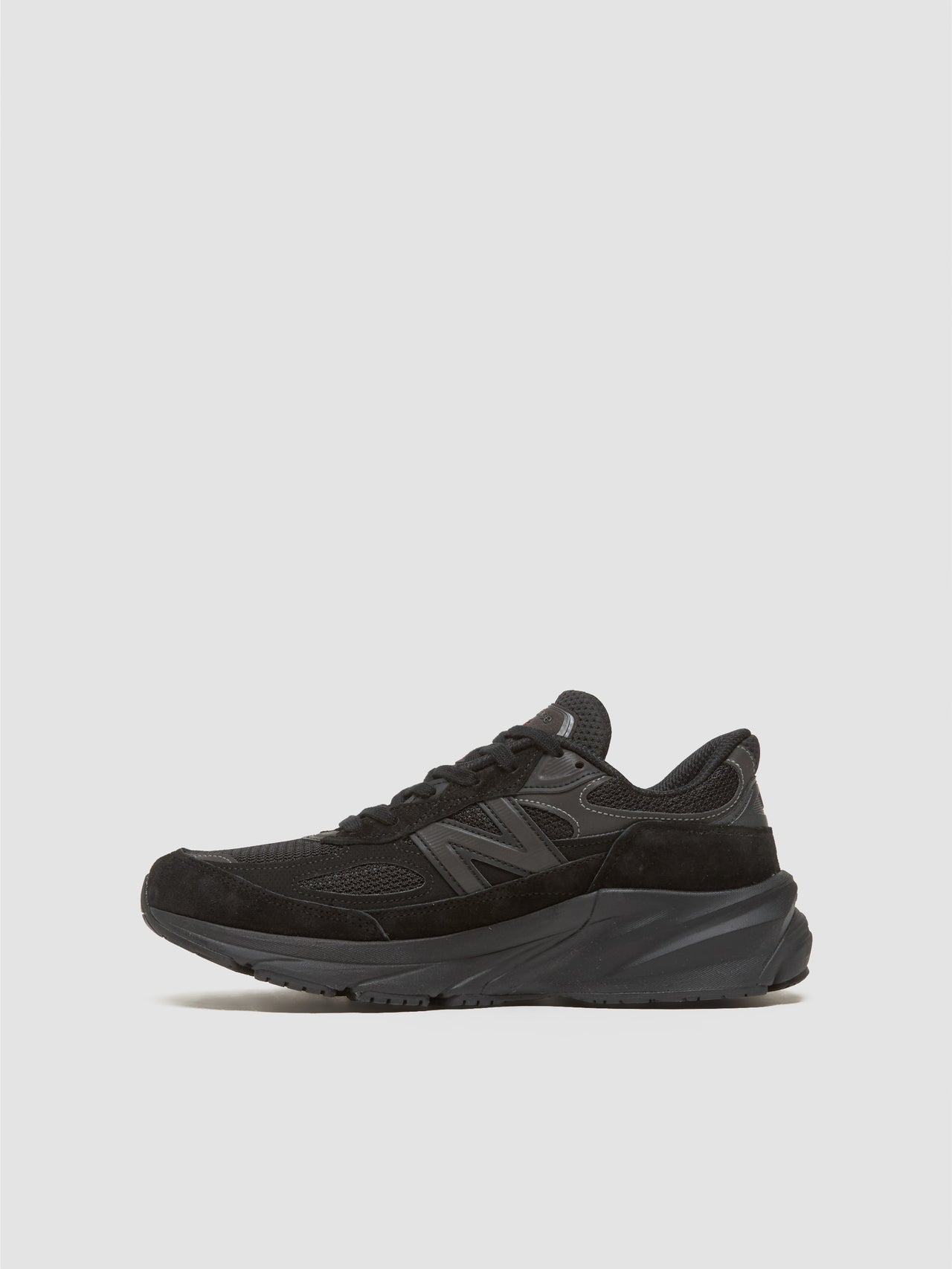 Men's 990 v6 ‘Made in USA’ Sneaker in Black
