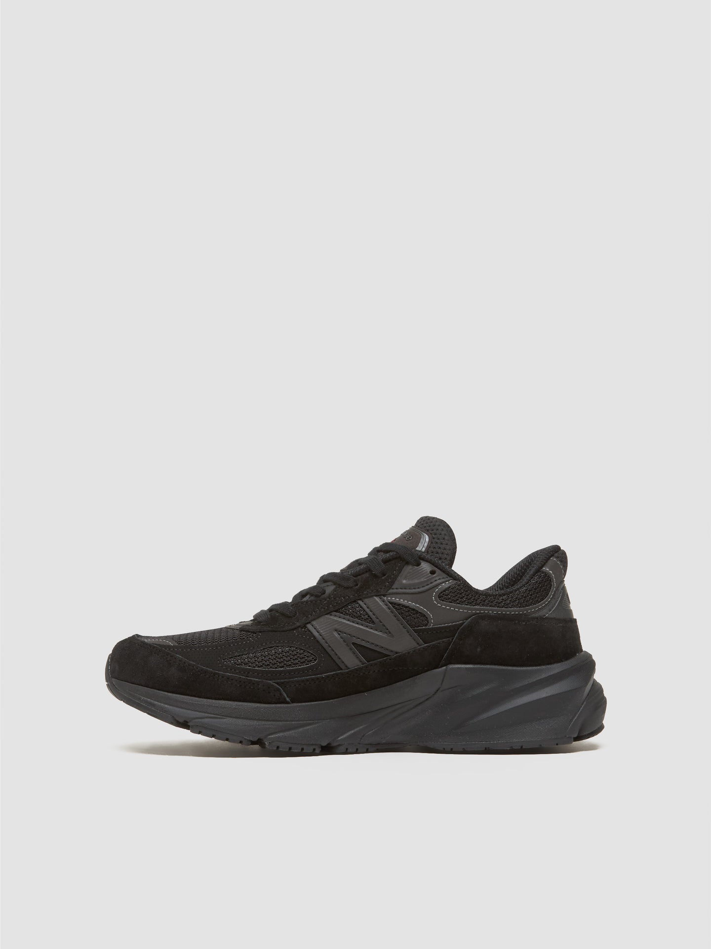 Men's 990 v6 ‘Made in USA’ Sneaker in Black