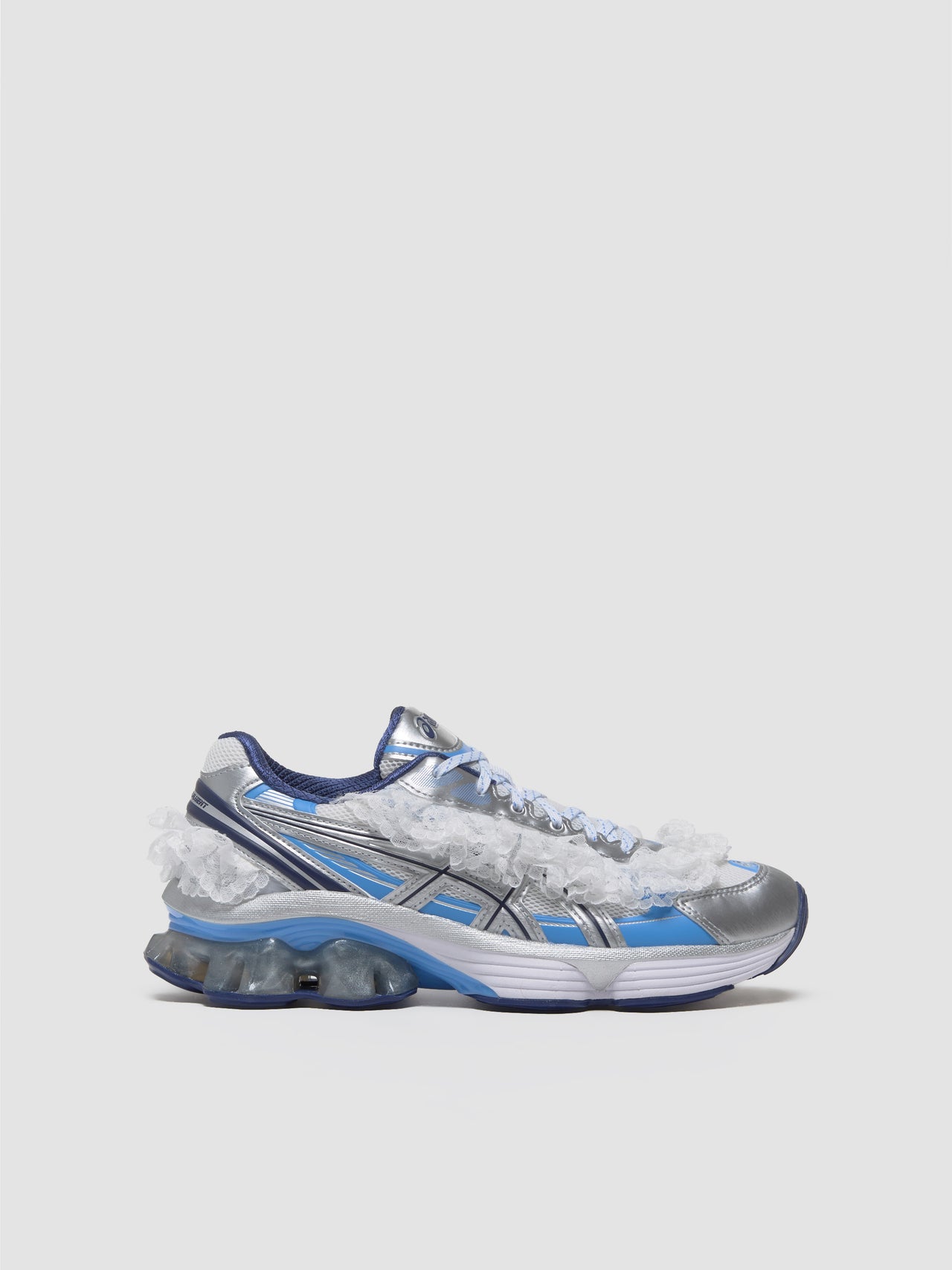 x SHUSHU/TONG GEL-KINETIC FLUENT Sneaker in White & Dive Blue