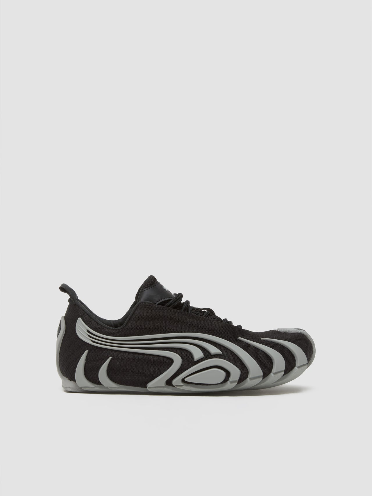 Talon OG Sneaker in Black & Flat Light Gray