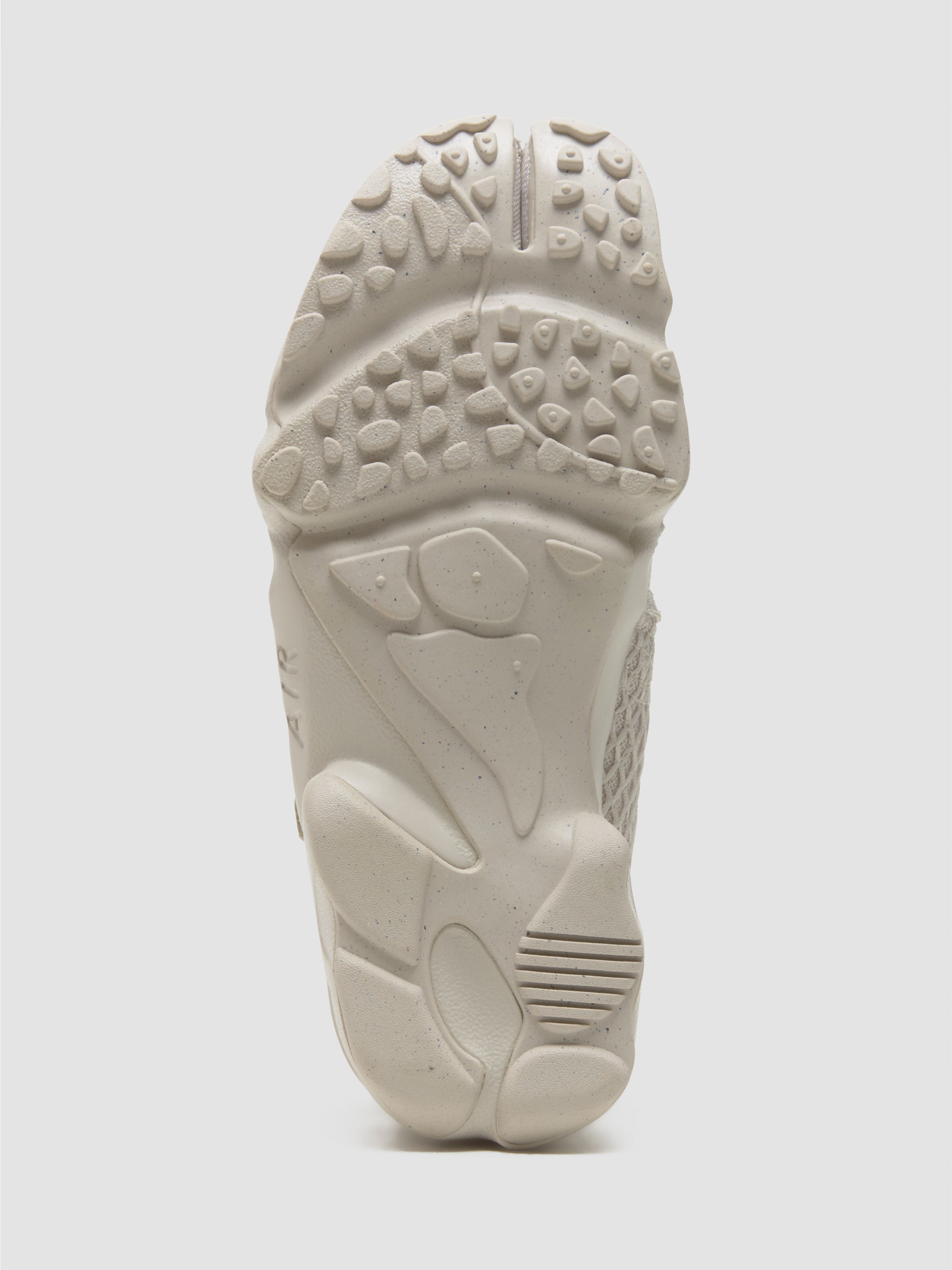 WMNS Air Rift Sneaker in Light Orewood Brown