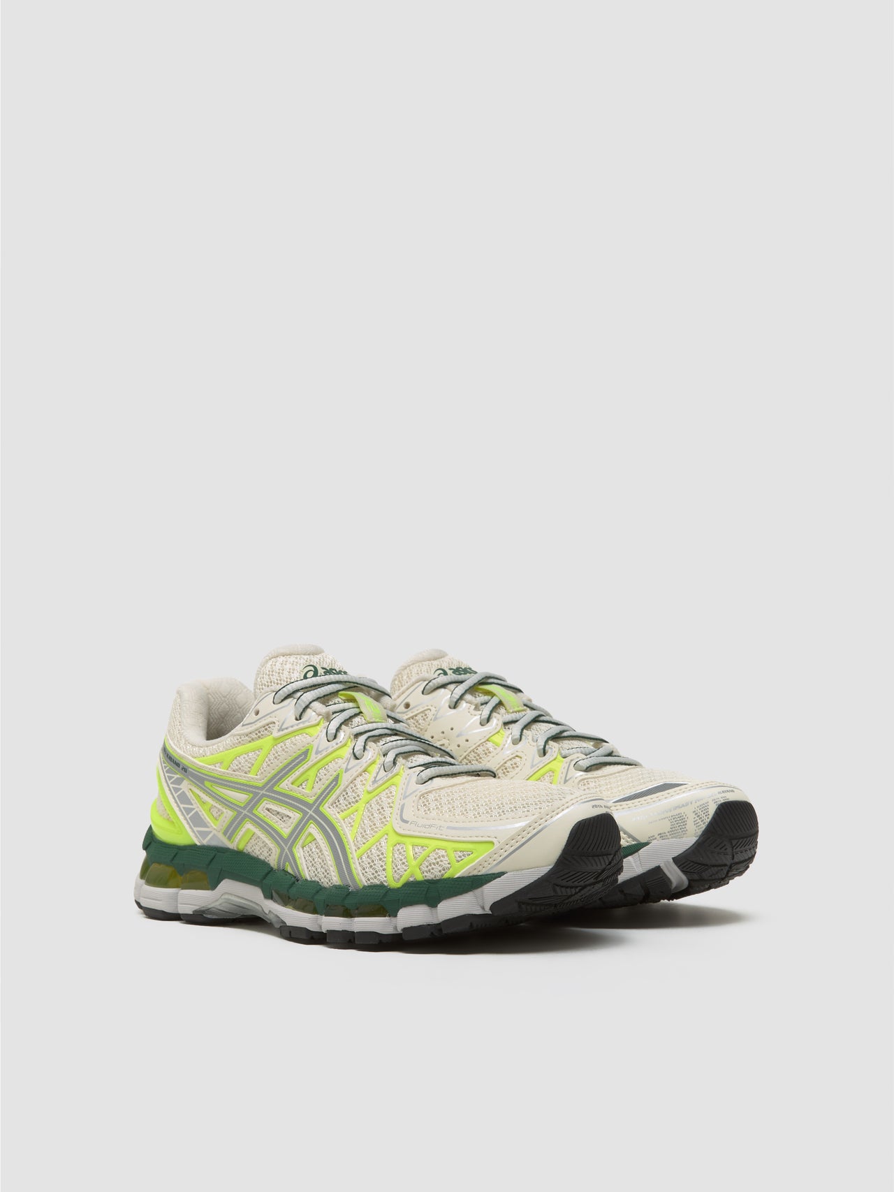 GEL-KAYANO 20 Sneaker in Cream & Pure Silver