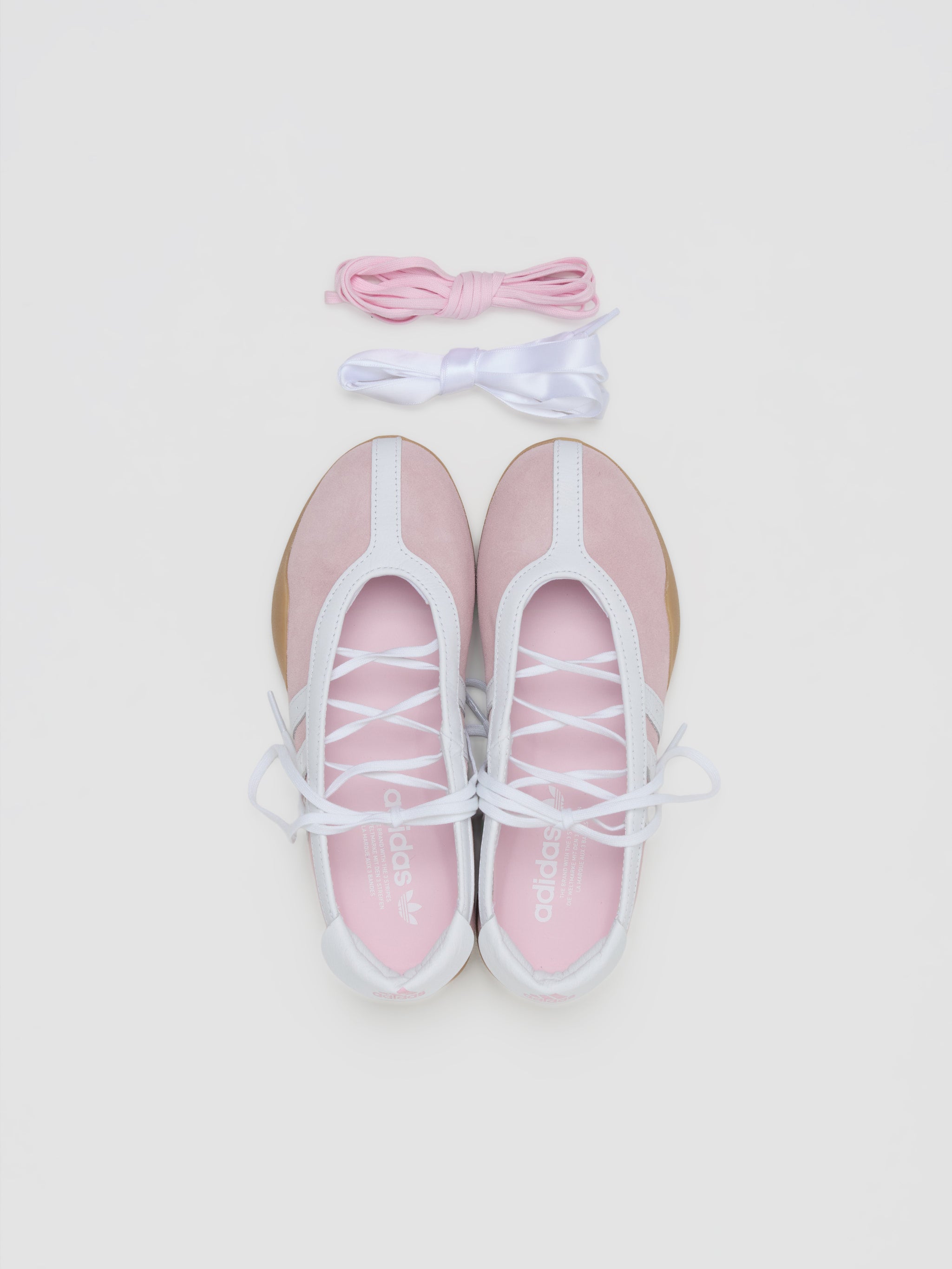 WMNS Taekwondo Mei Ballet Sneaker in Clear Pink & White