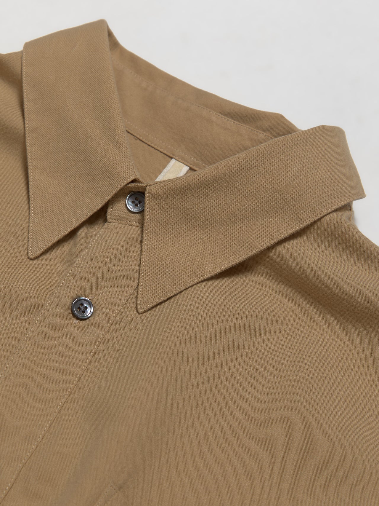 Stable Shirt in Khaki