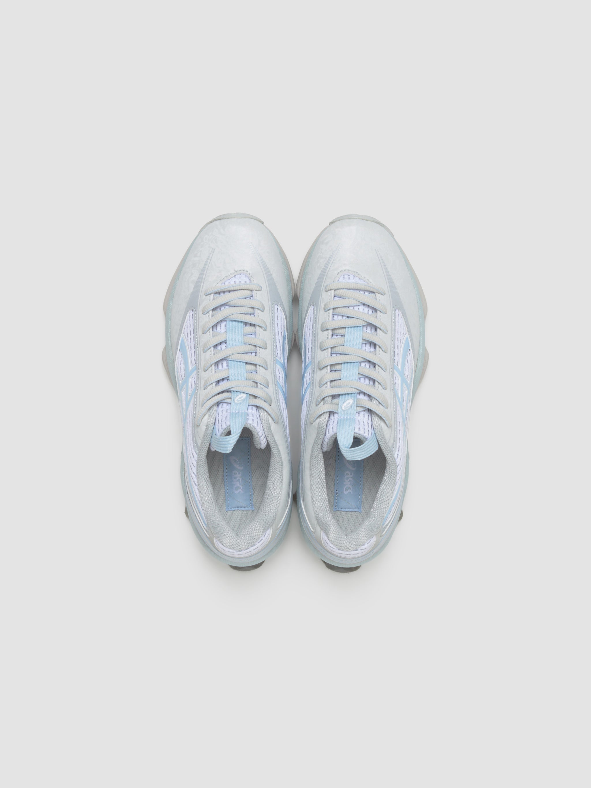 US6-S GEL-KINETIC FLUENT Sneaker in Glacier Grey & Soft Sky