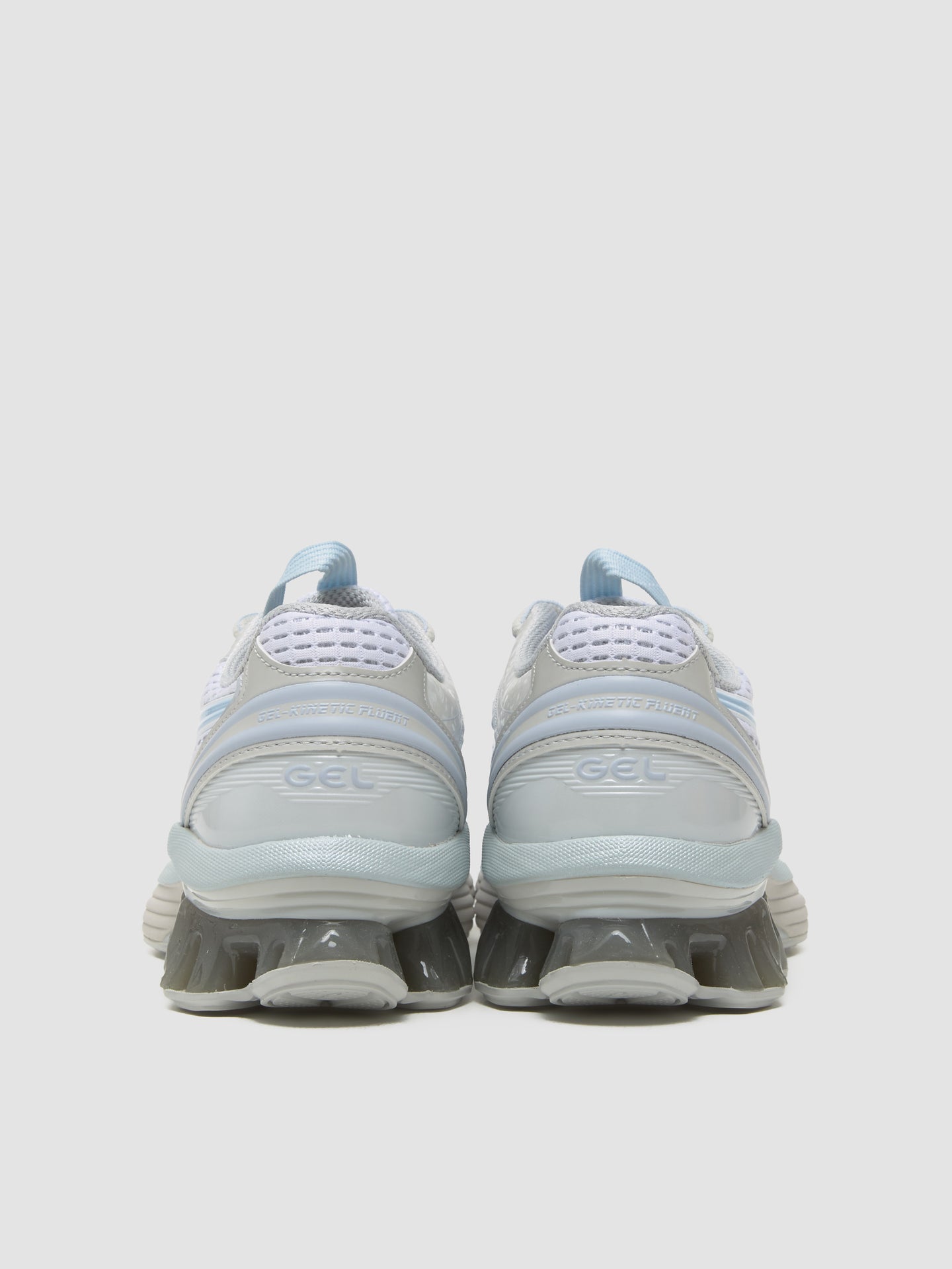 US6-S GEL-KINETIC FLUENT Sneaker in Glacier Grey & Soft Sky