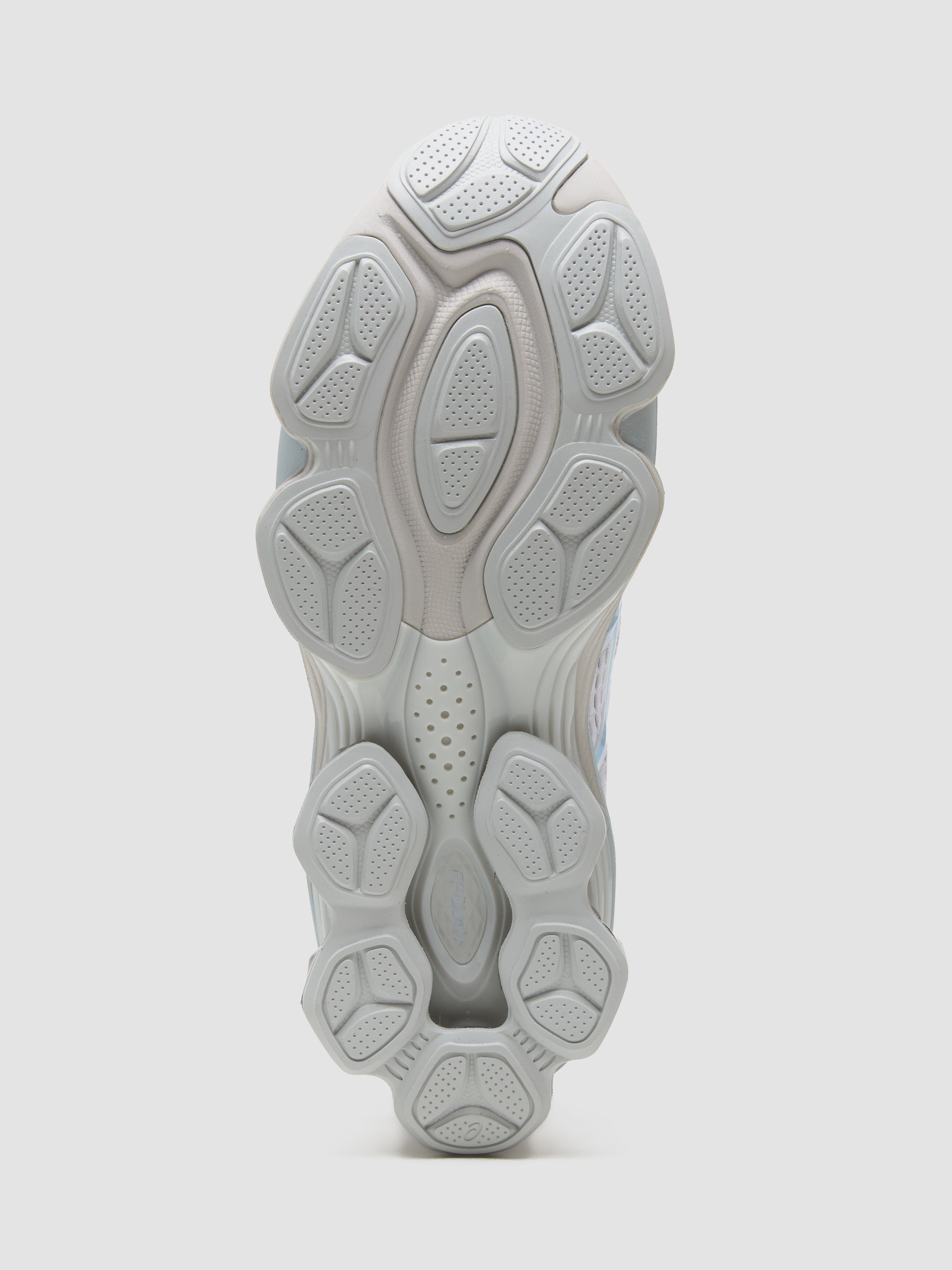 US6-S GEL-KINETIC FLUENT Sneaker in Glacier Grey & Soft Sky