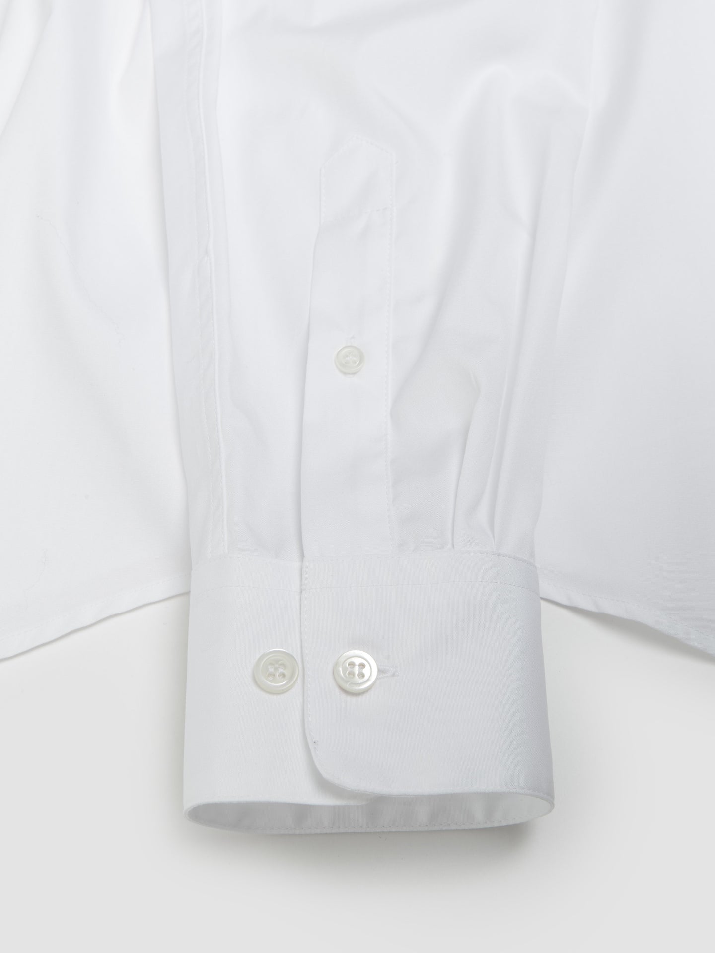 Curlbitt Shirt in White