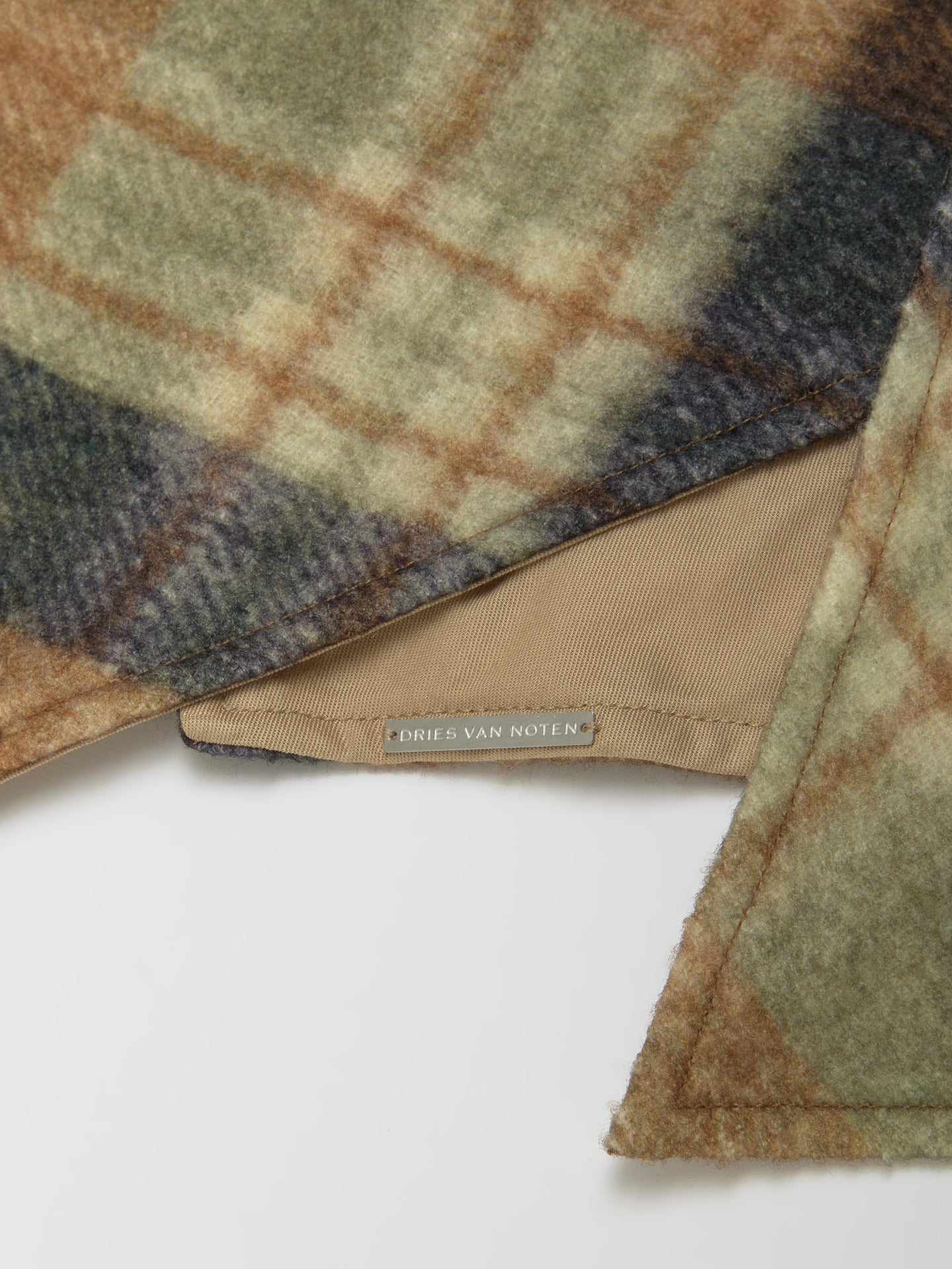 Florent Scarf in Ocra