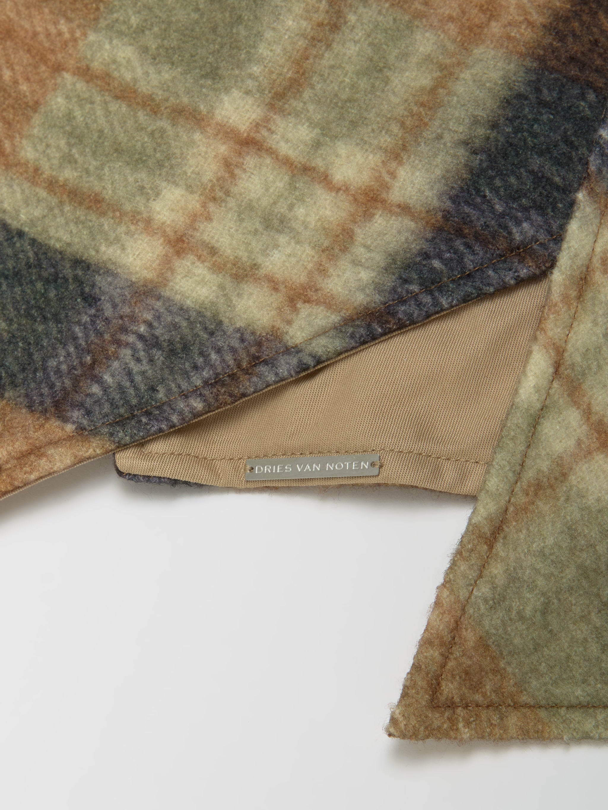 Florent Scarf in Ocra