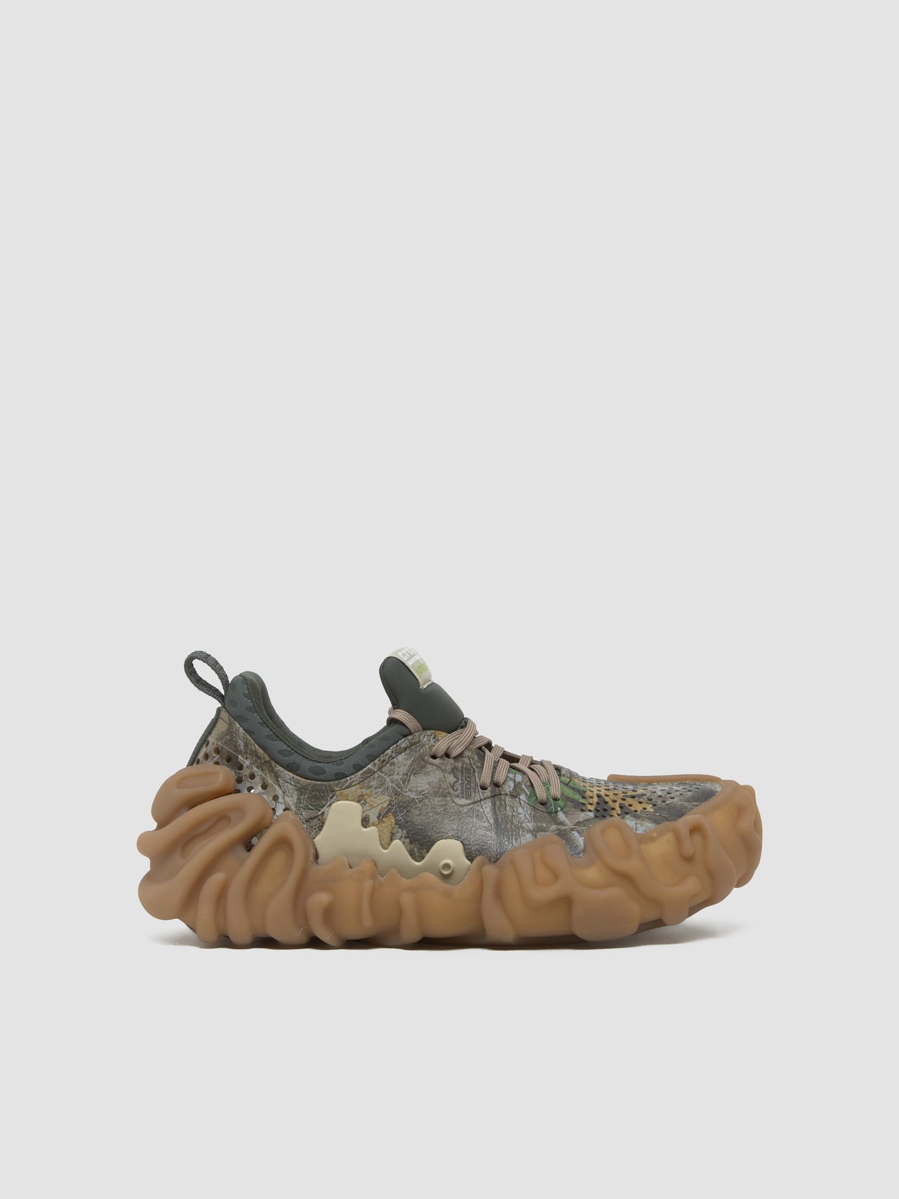 x Salehe Bembury Juniper Sneaker in Realtree