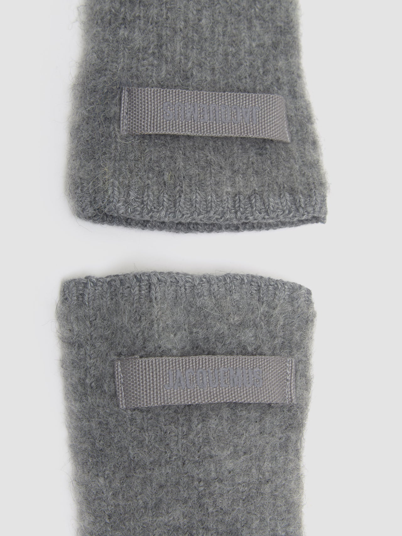 Les Gants Gros Grain in Dark Grey