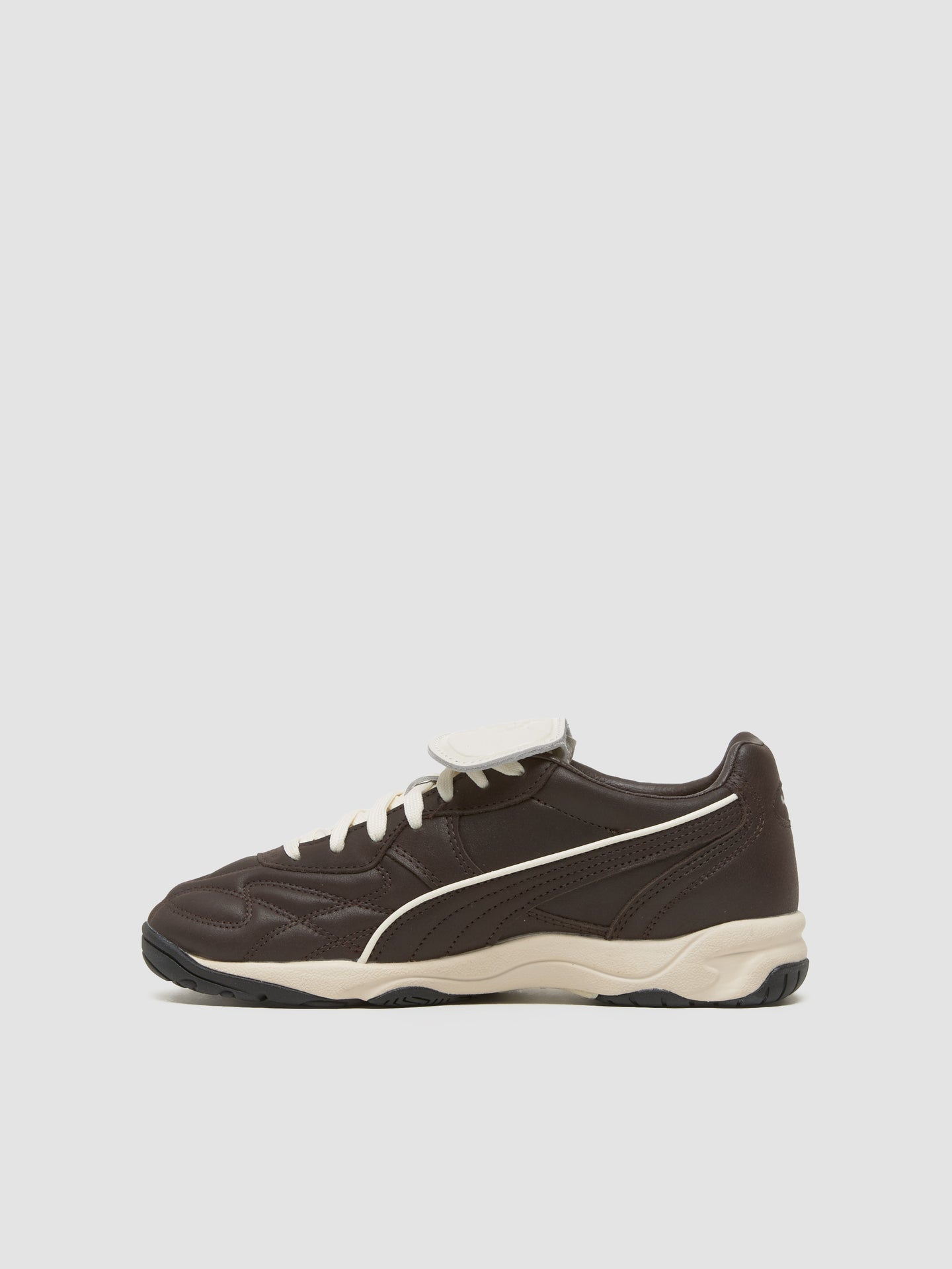 King Indoor Premium Sneaker in Dark Chocolate & Warm White