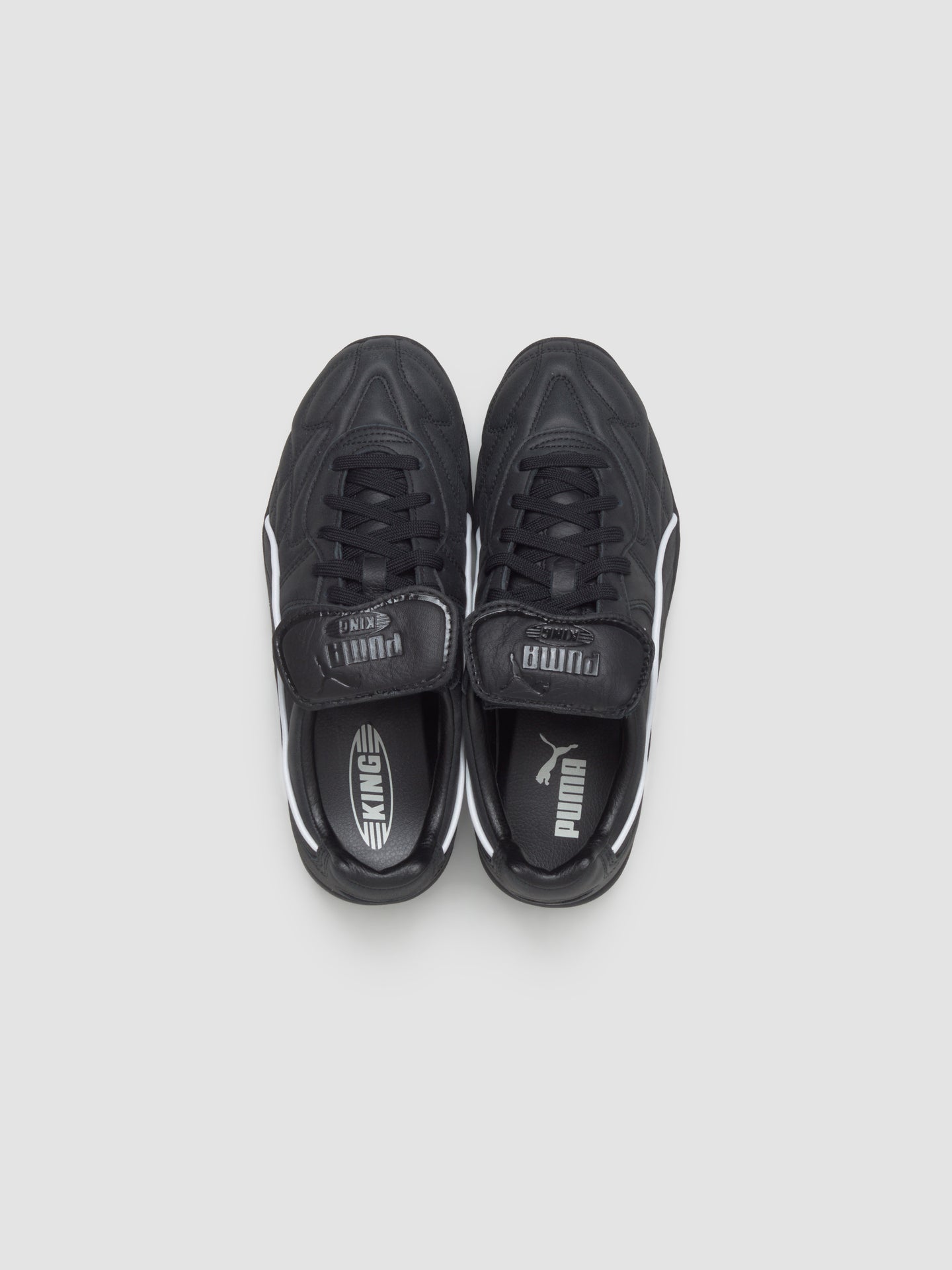 King Indoor Premium Sneaker in Black & White