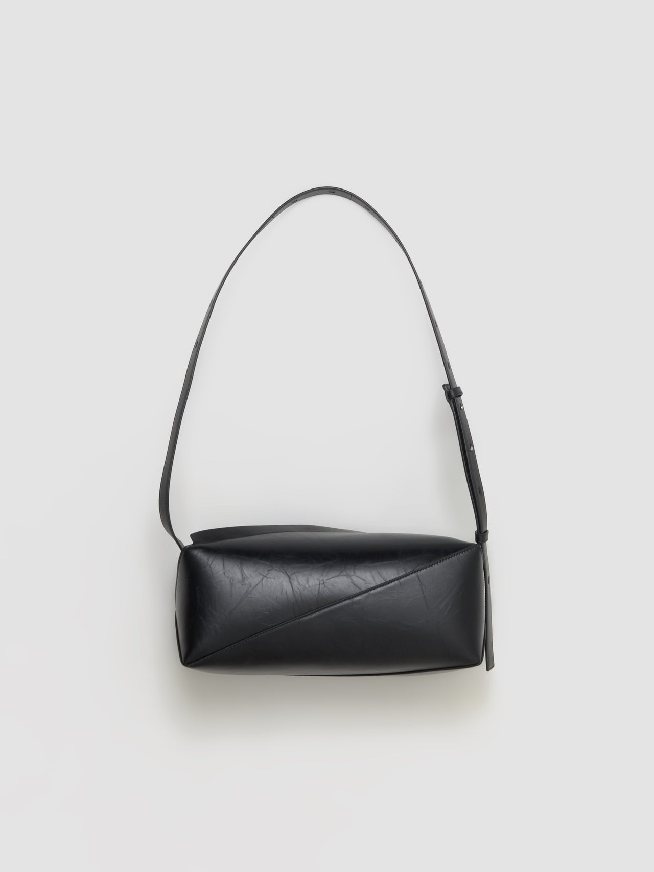 Vertigo Crossbody Medium Bag in Black