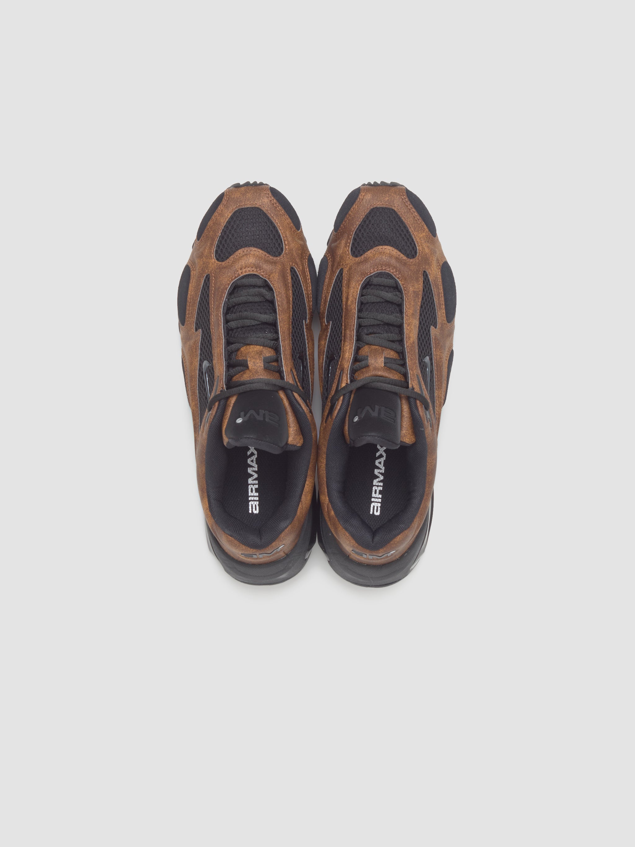 WMNS Air Max Muse Sneaker in Light British Tan & Black