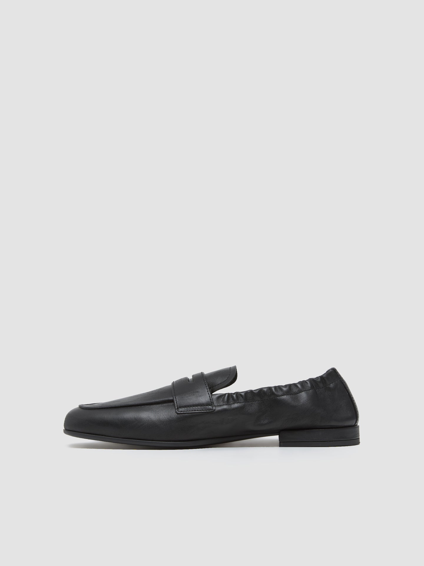 Shuffle Antiqued Leather Loafers in Black