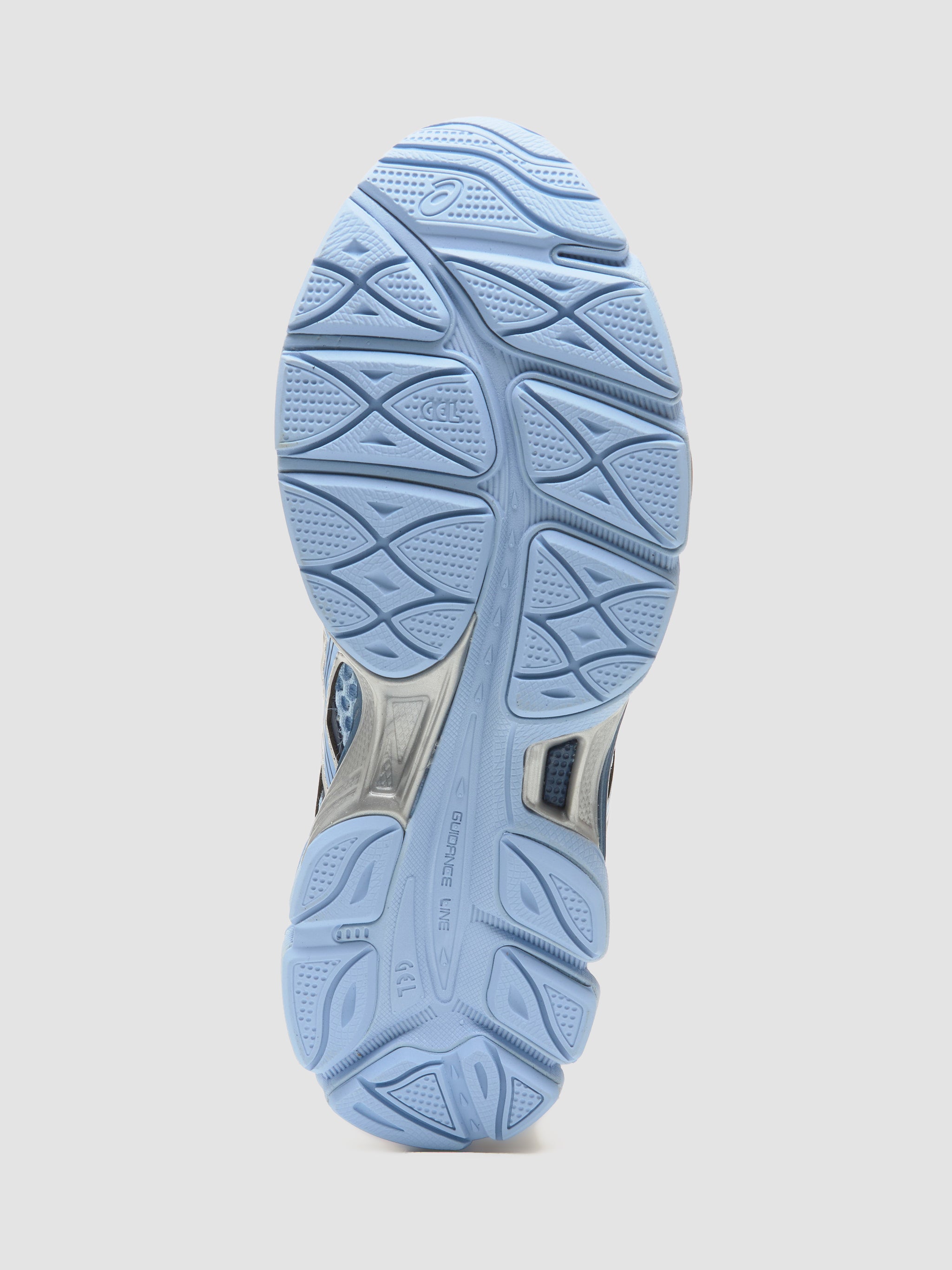 GEL-CUMULUS 16 Sneaker in Stone Wash & Independence Blue