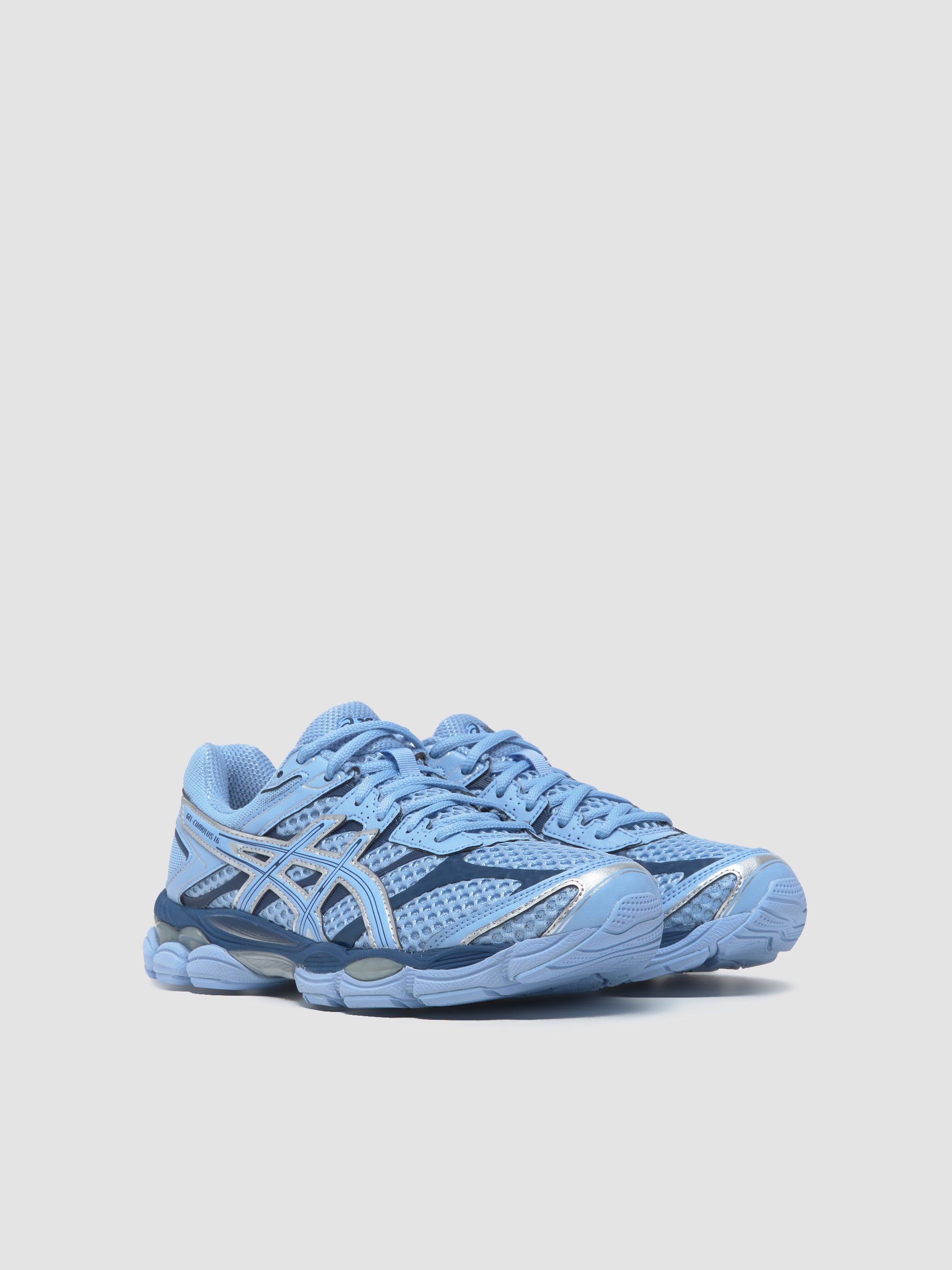 GEL-CUMULUS 16 Sneaker in Stone Wash & Independence Blue