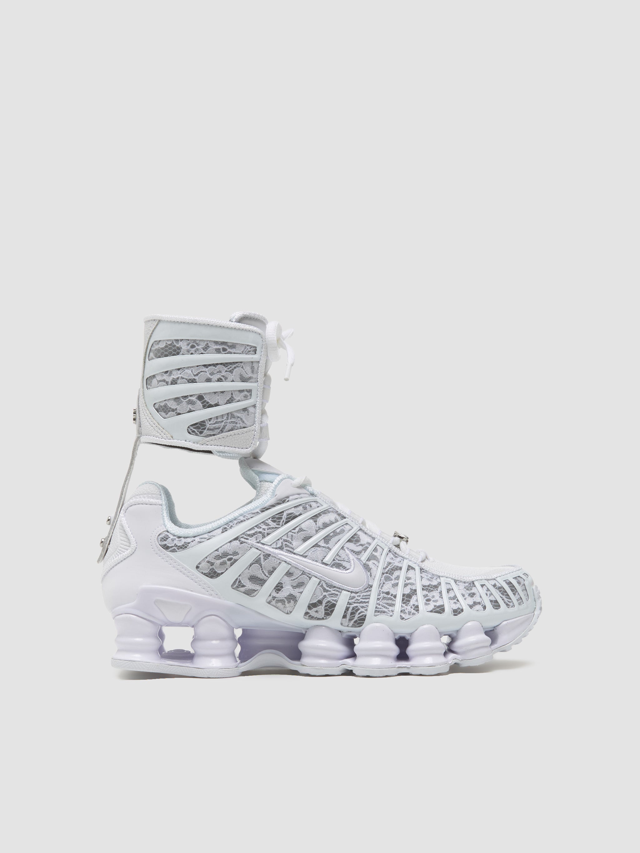 x Riccardo Tisci WMNS Shox TL Sneaker in White & Black