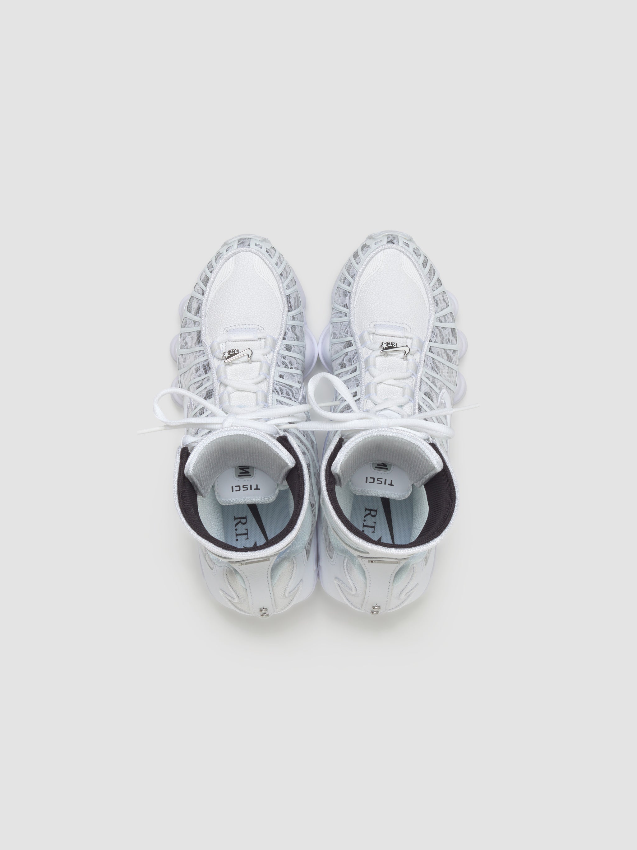 x Riccardo Tisci WMNS Shox TL Sneaker in White & Black