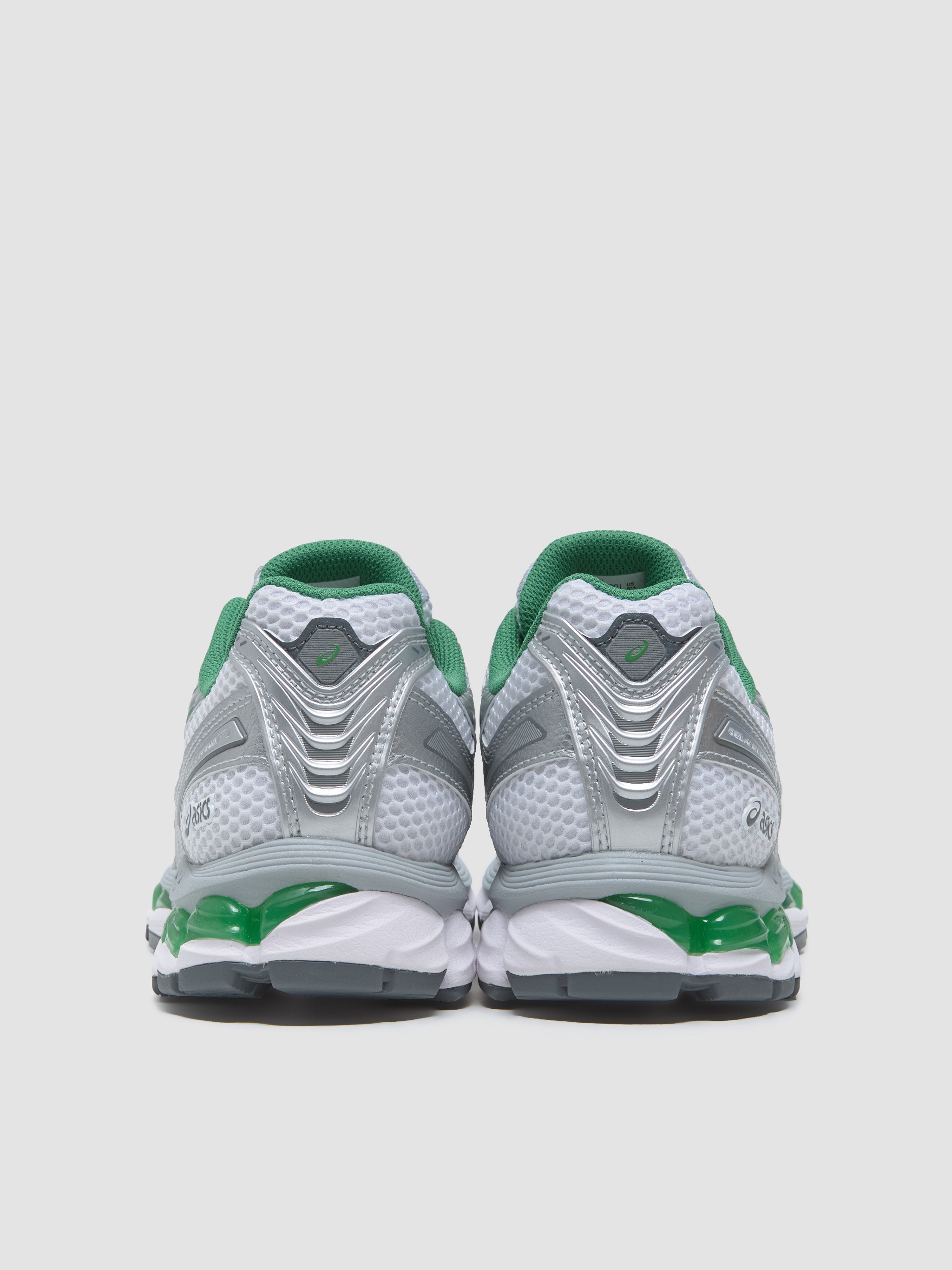 GEL-KAYANO 12.1 Sneaker in White & Pure Silver