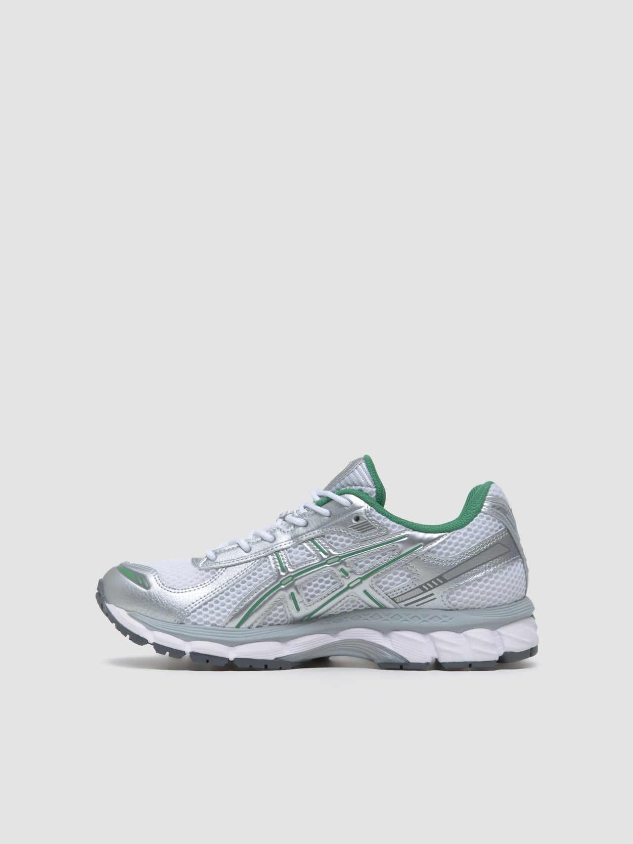 GEL-KAYANO 12.1 Sneaker in White & Pure Silver