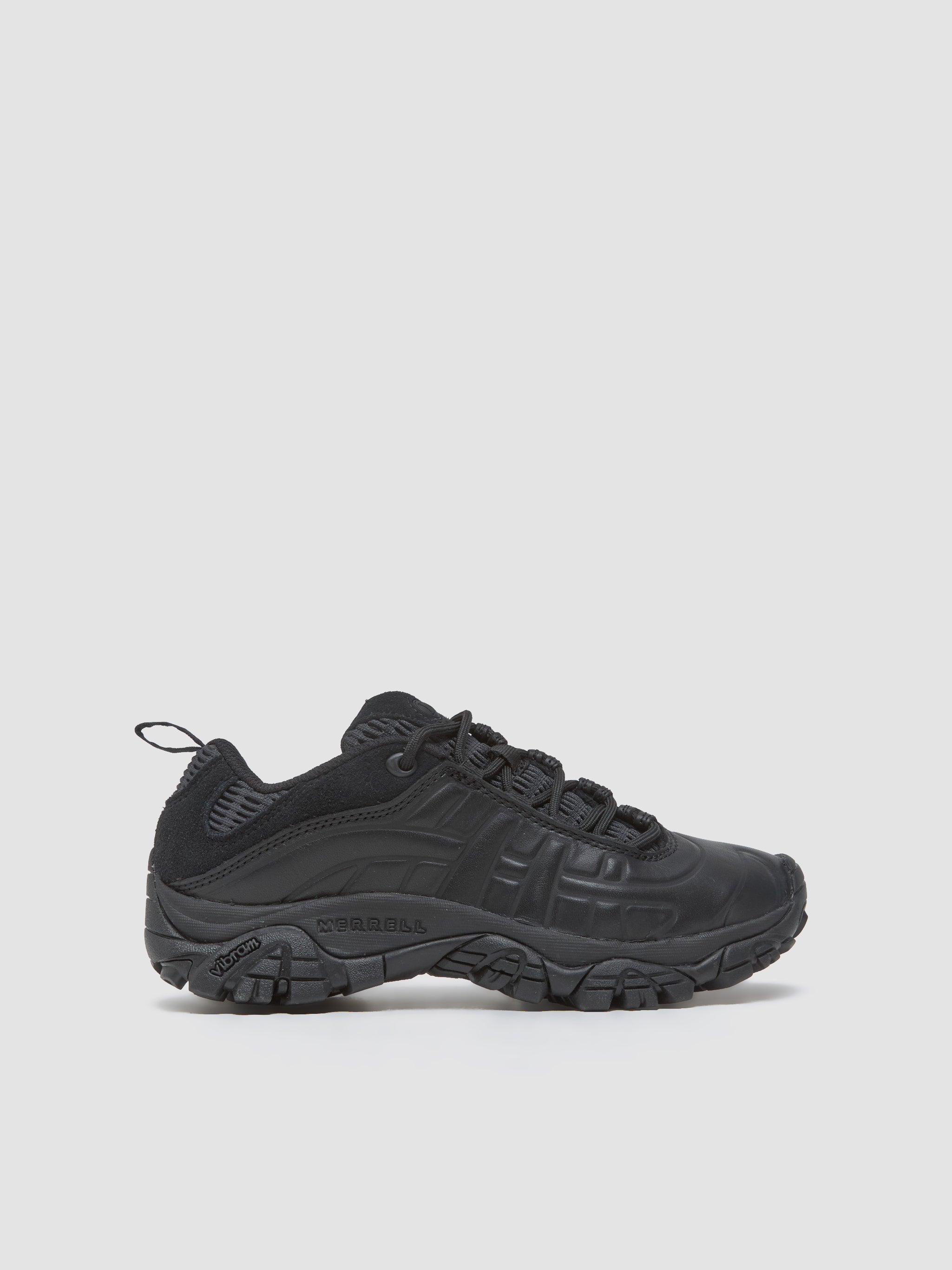 Moab 2 Remix Sneaker in Black
