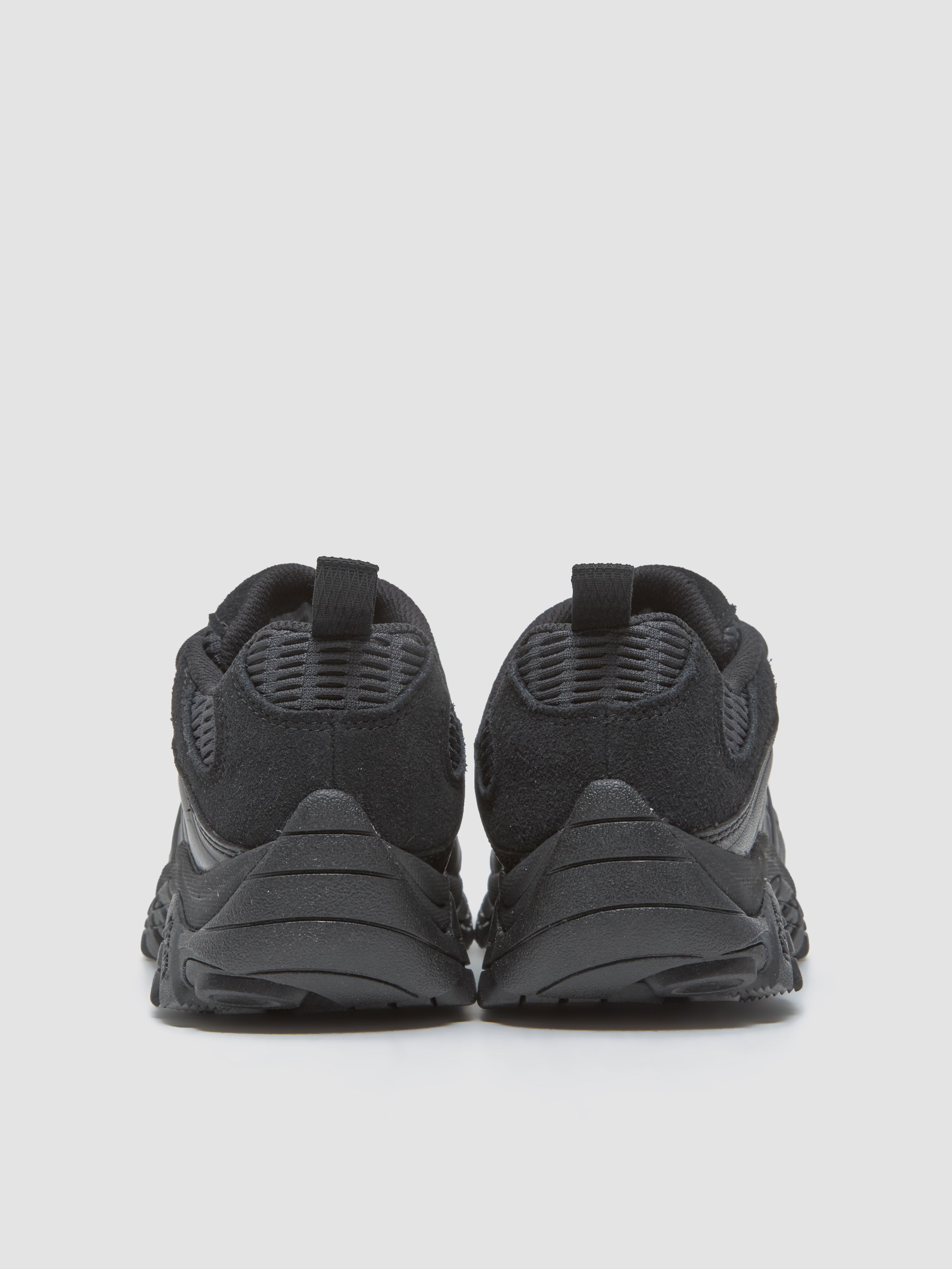 Moab 2 Remix Sneaker in Black