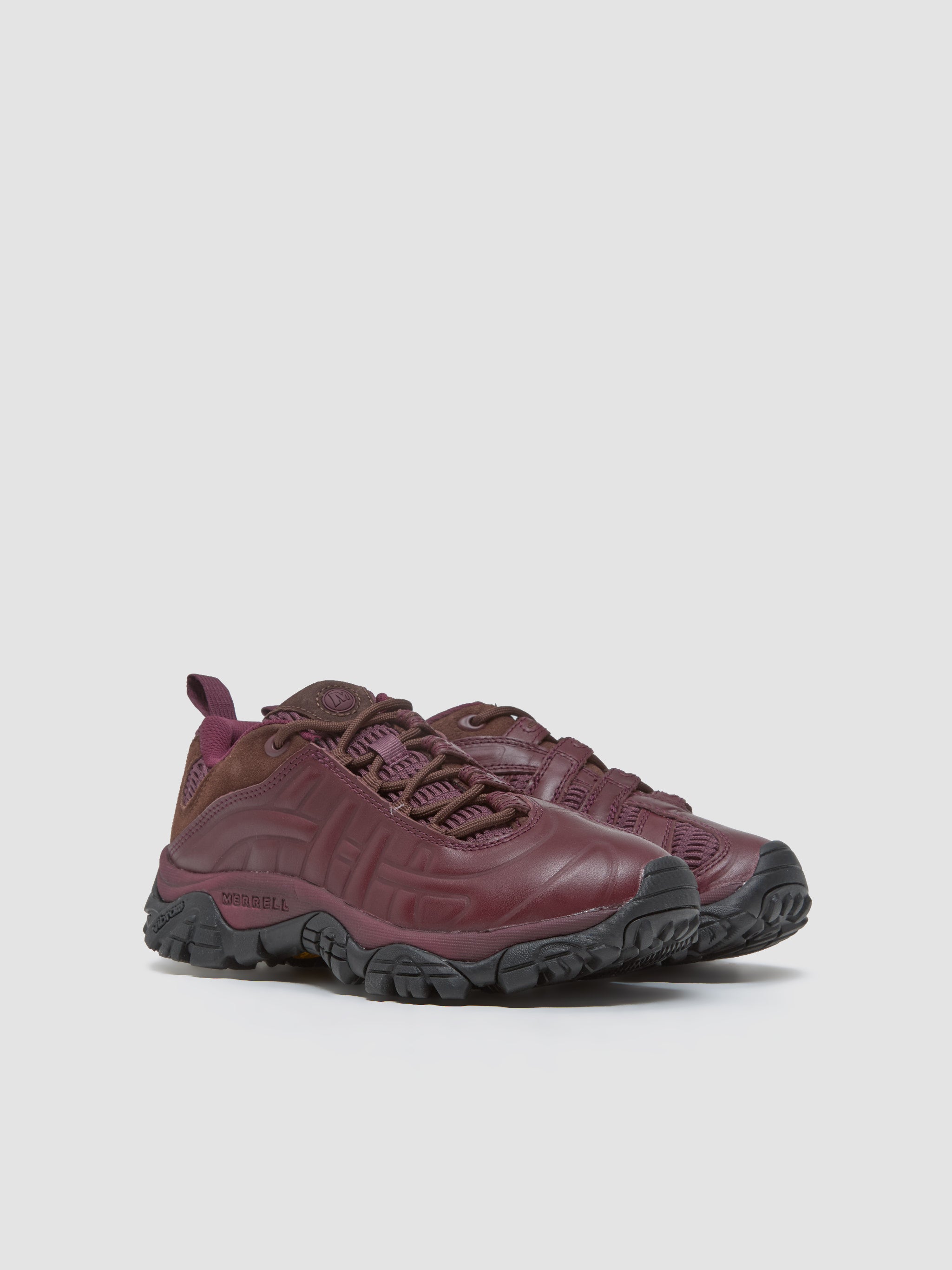Moab 2 Remix Sneaker in Dark Cherry