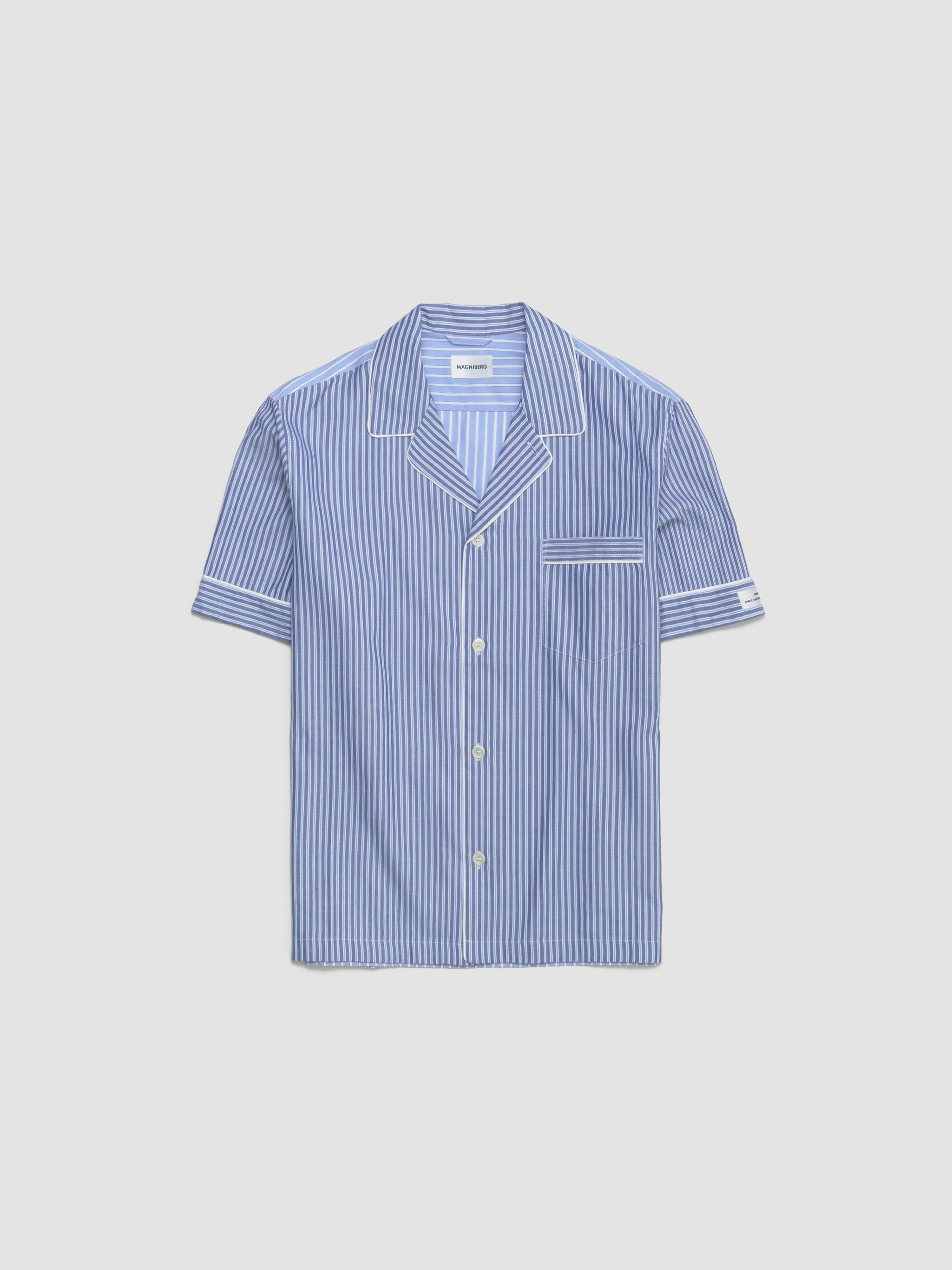 Wall Street Short Sleeve Shirt in Blue Stripes One