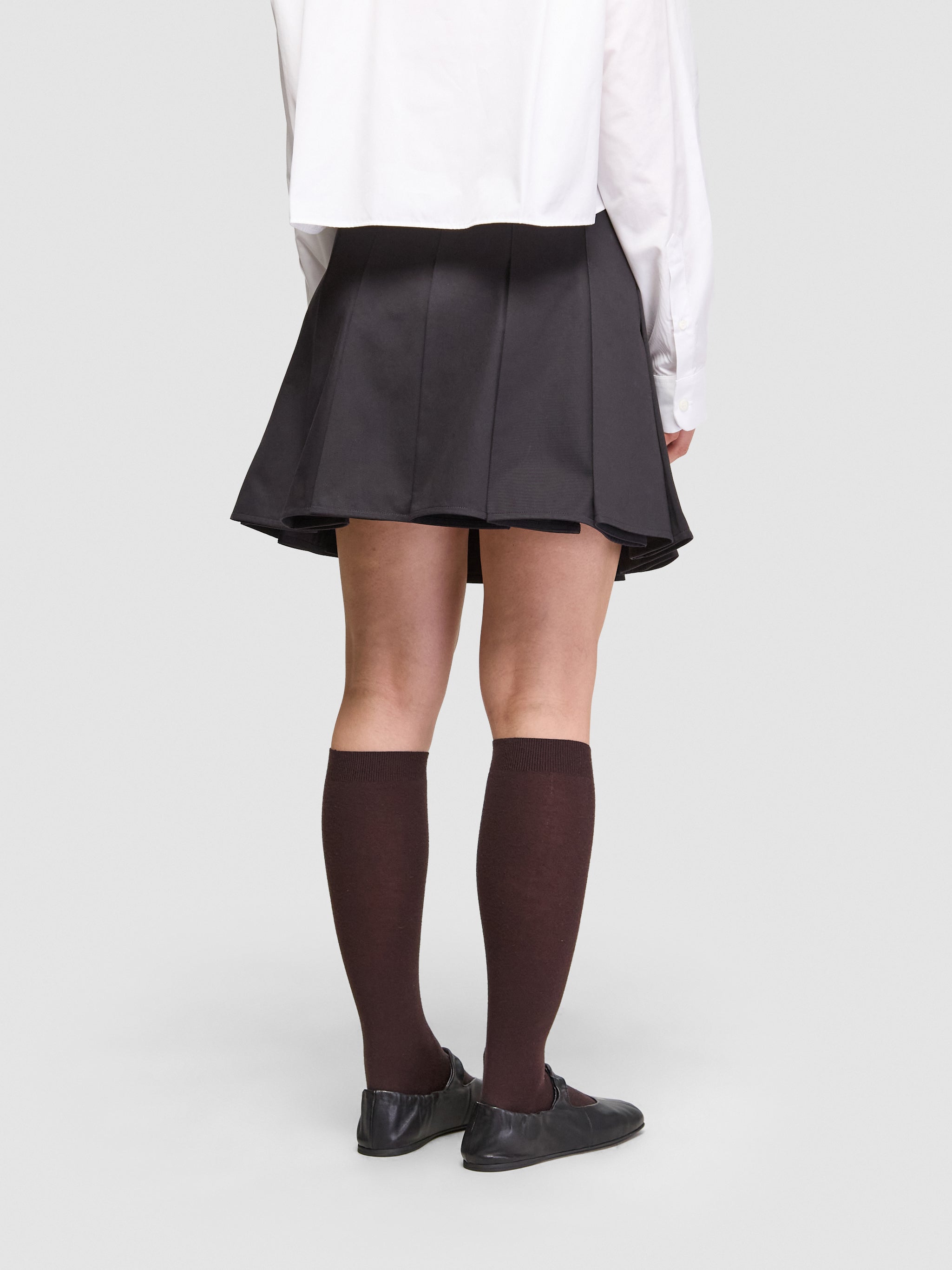 Ladyheath Pleated Mini Skirt in Black