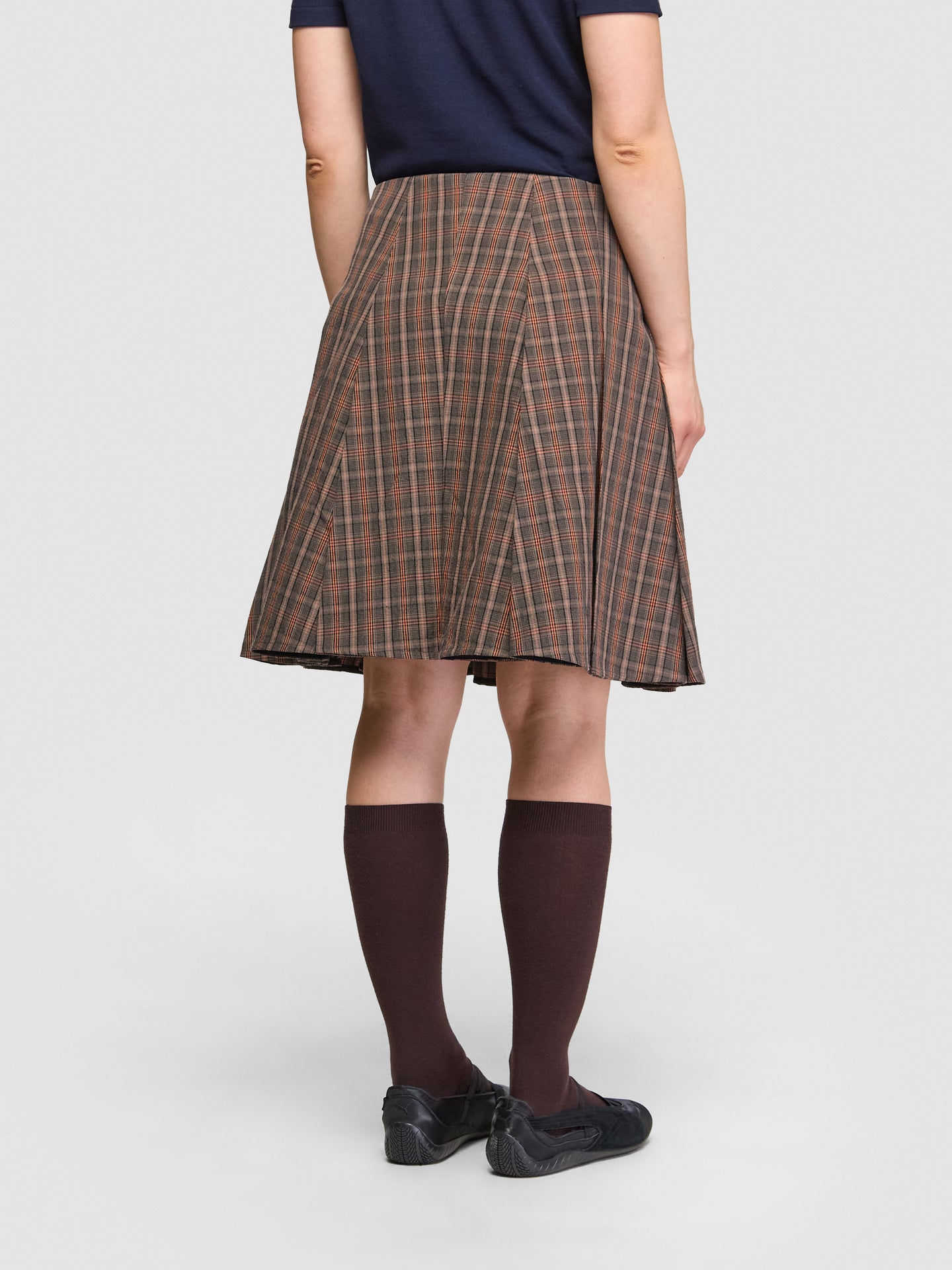 Ladyheath Pleated Skirt in Brown & Orange Tartan