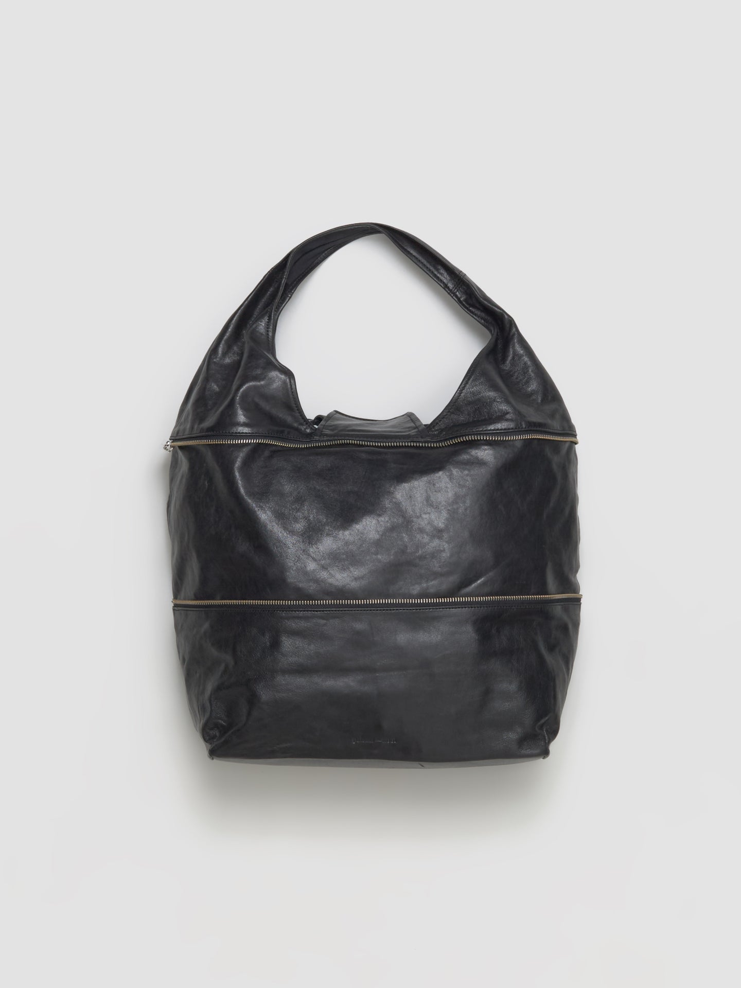 Riba Zip Bag in Black
