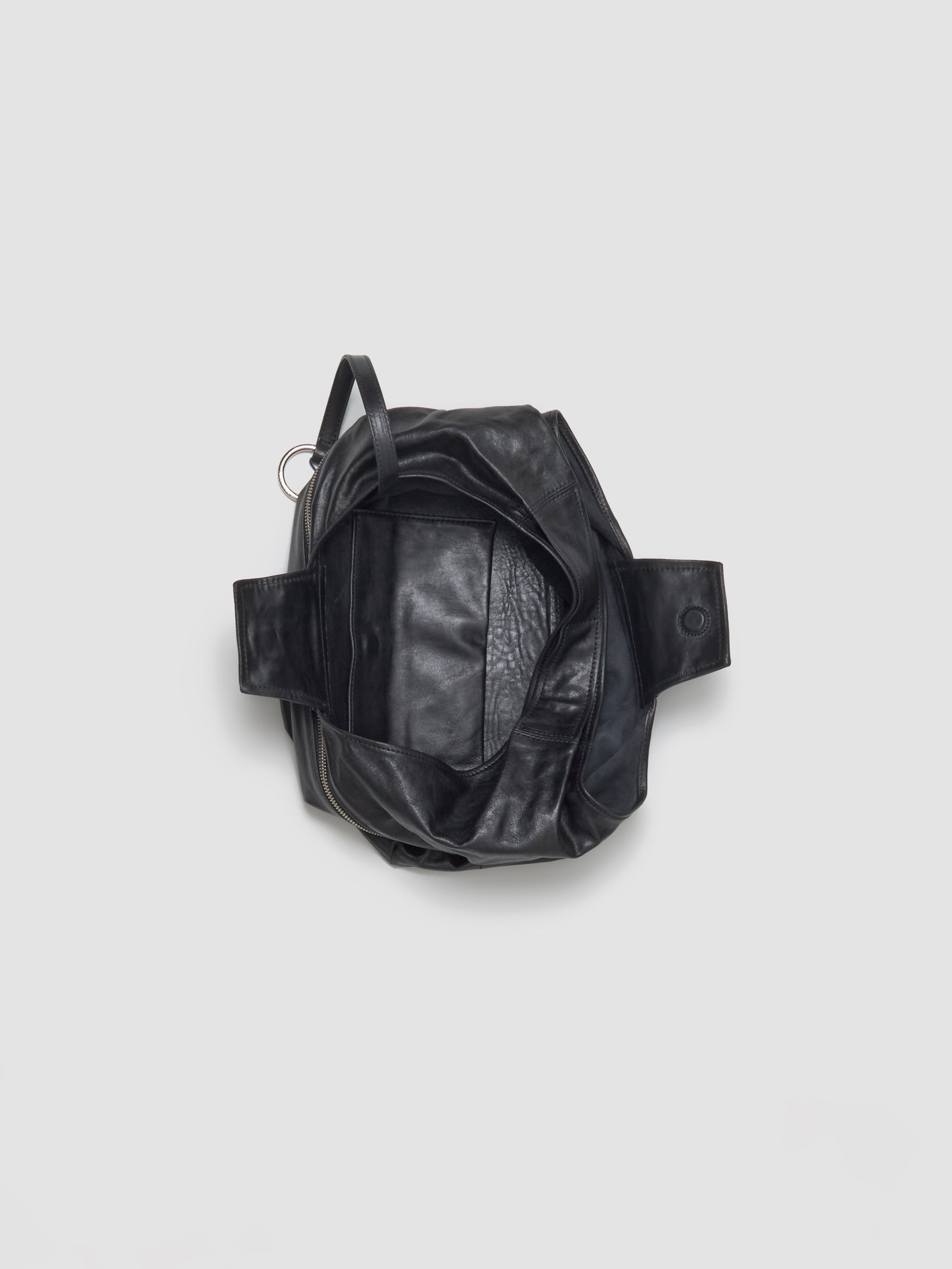 Riba Zip Bag in Black