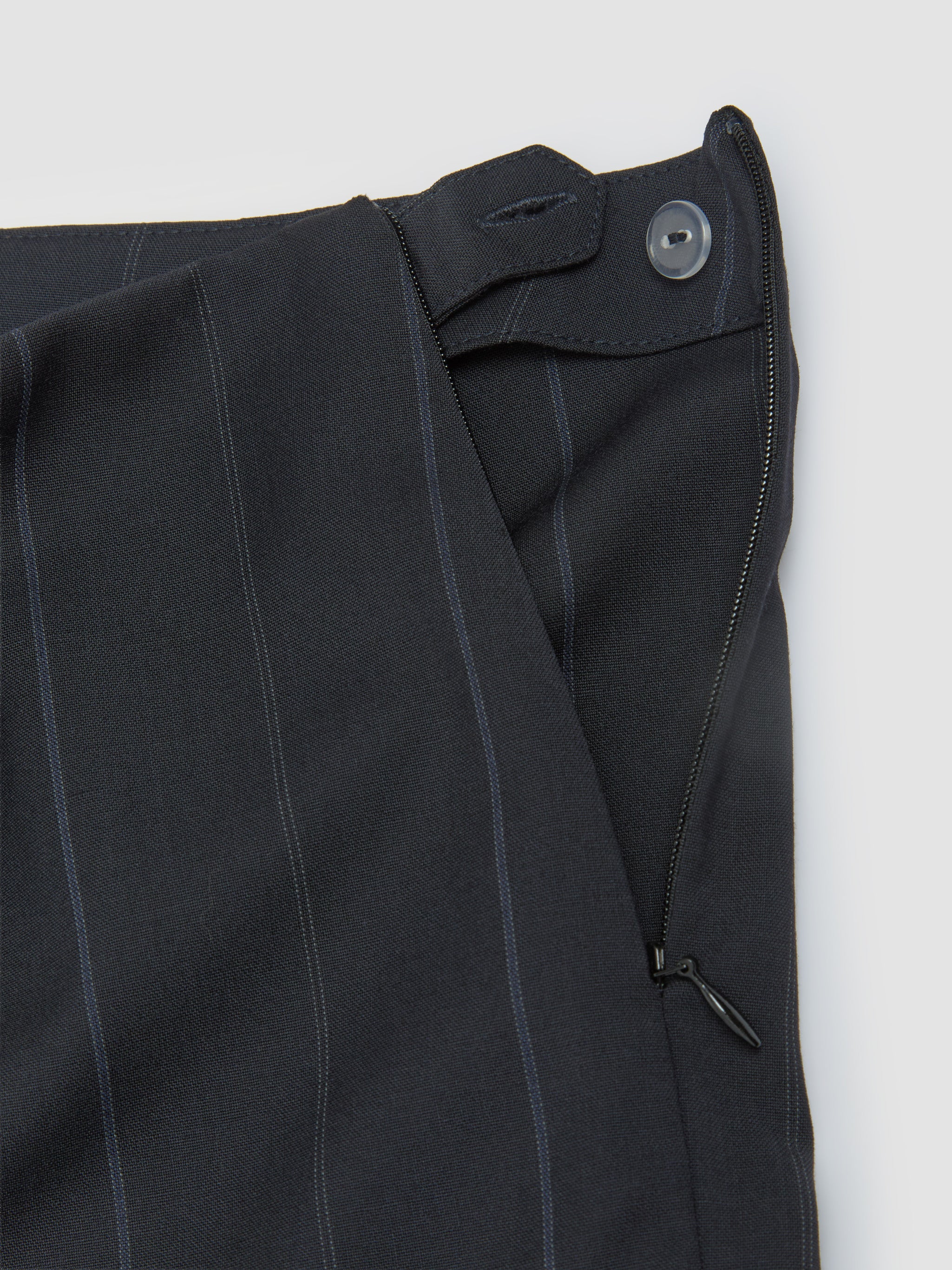 Tinas Capri Pants in Blue