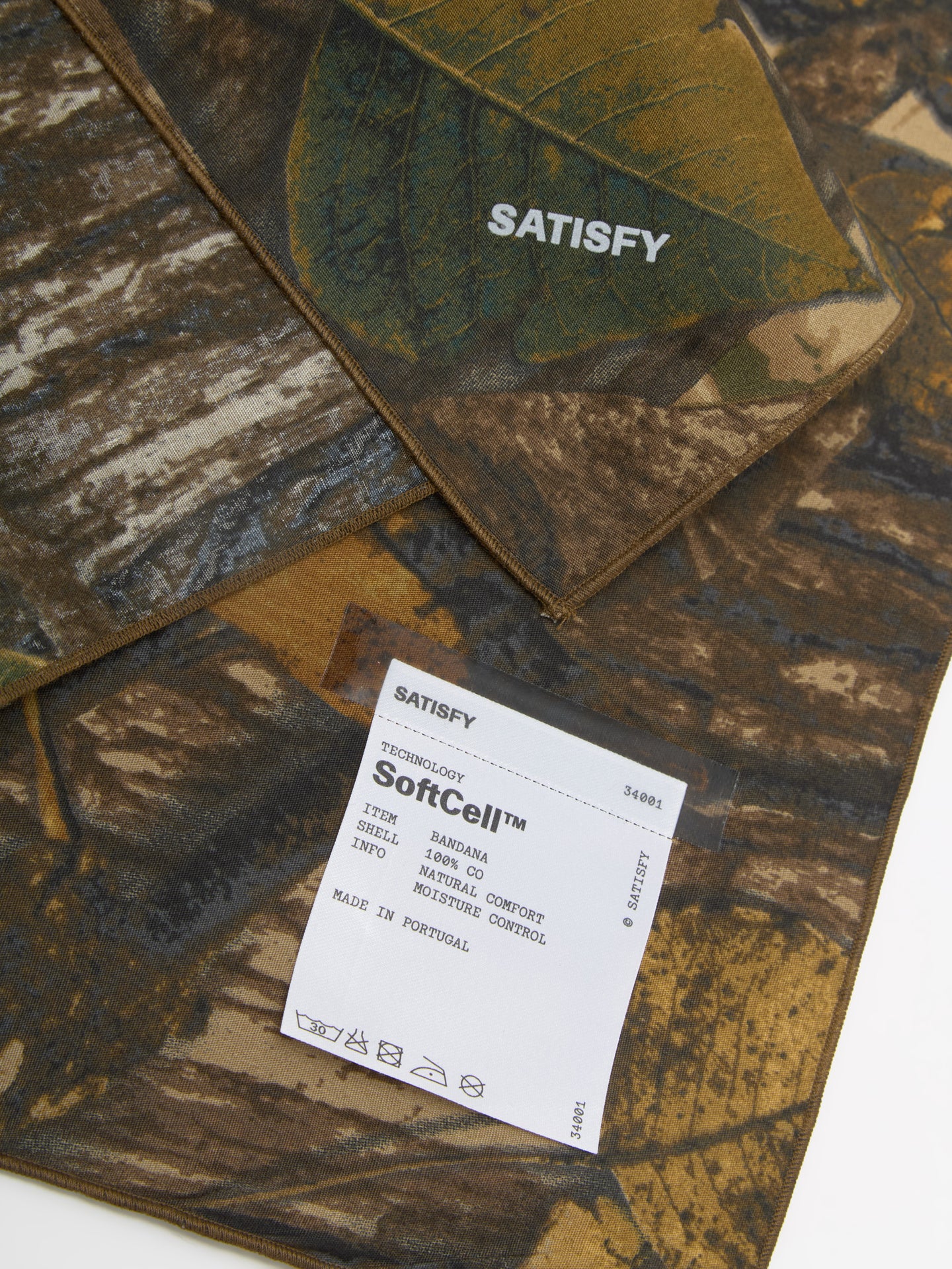 SoftCell Bandana in Camo Leaves