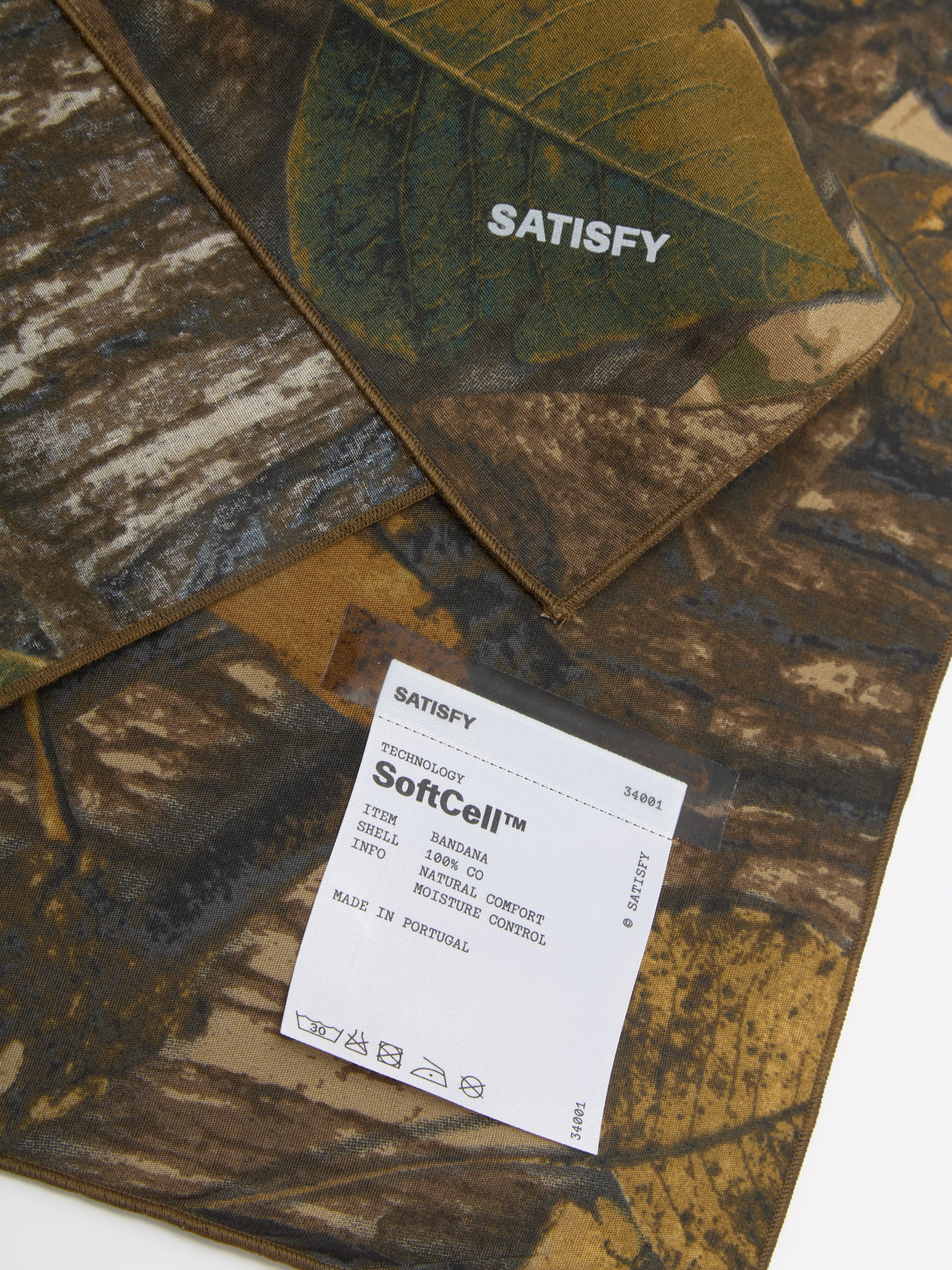 SoftCell Bandana in Camo Leaves