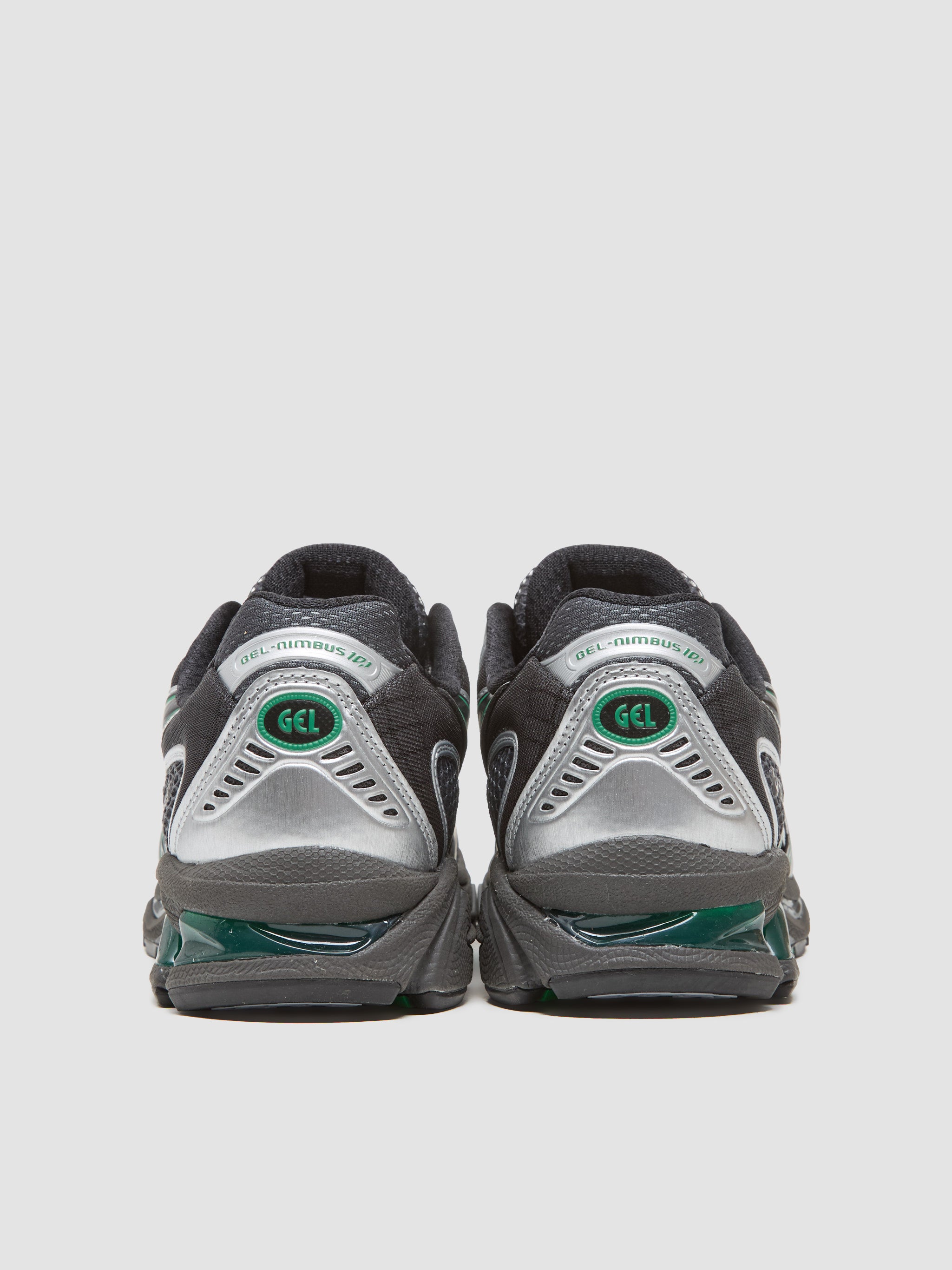 GEL-NIMBUS 10.1 Sneaker in Obsidian Grey & Green Basil