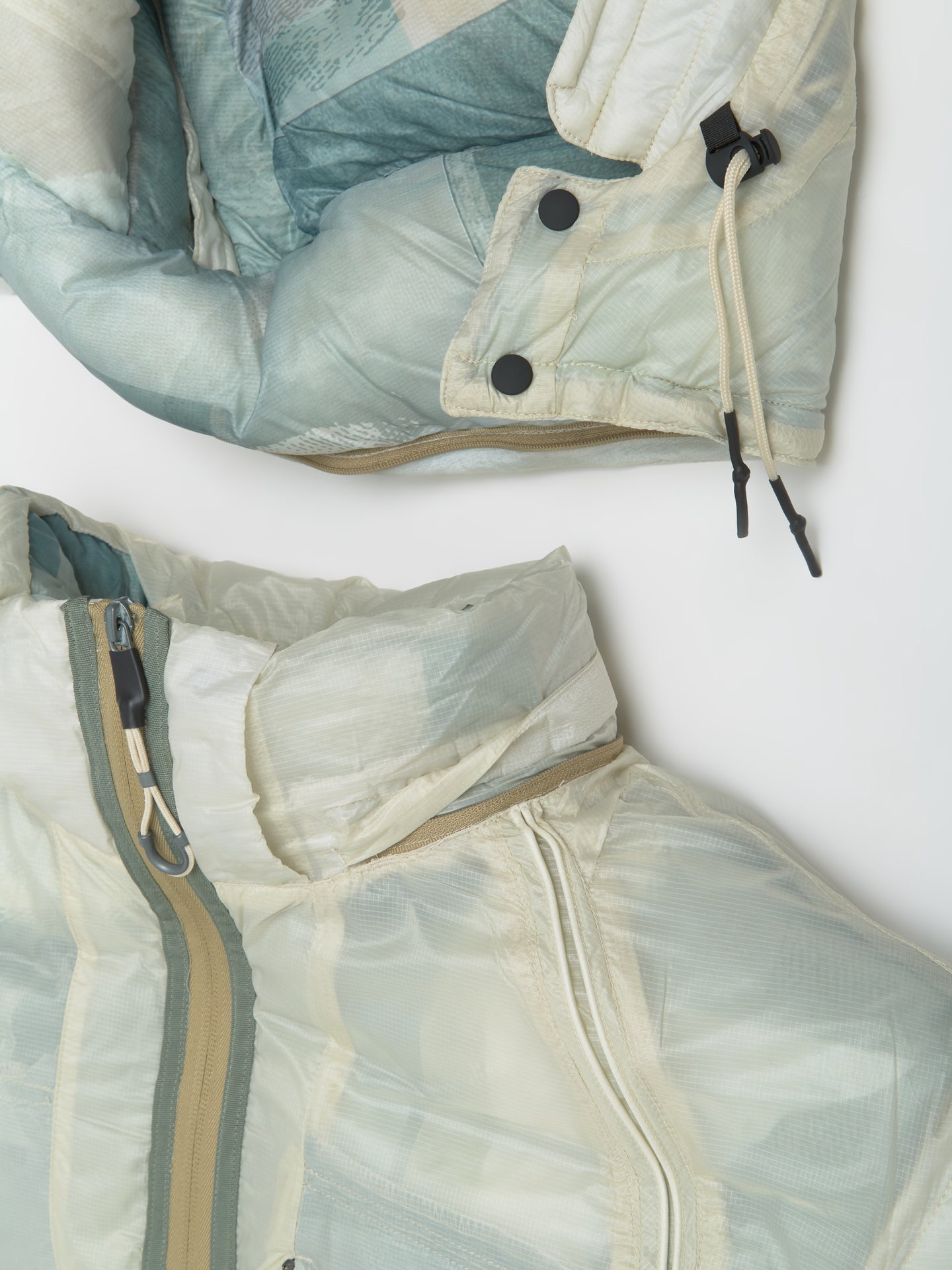 Latitude Soar Puffer Jacket in Mountain Camo Green