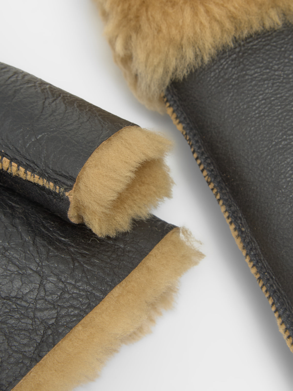 Blizzard Glove in Natural Aviator Shearling