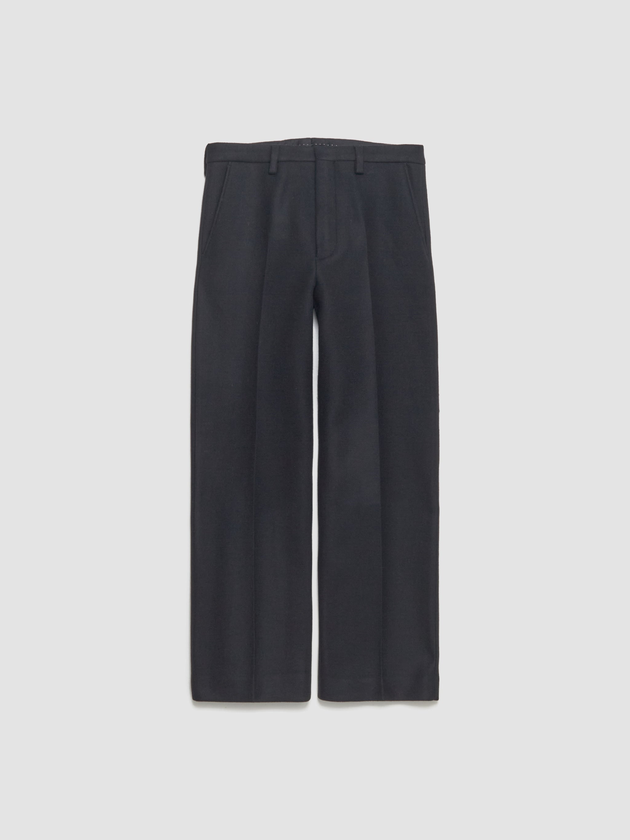 Panvel Short Pants in Black