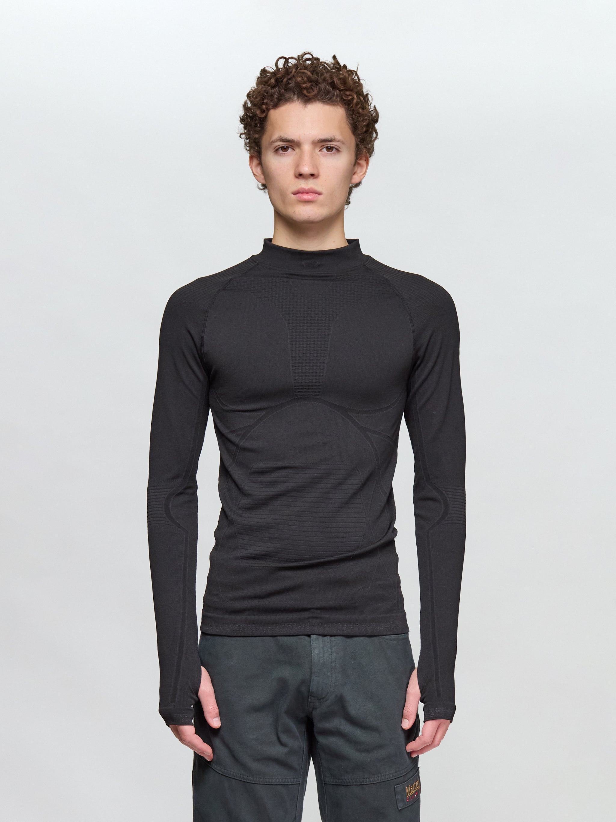 Latitude Soar Base Layer in Blackout