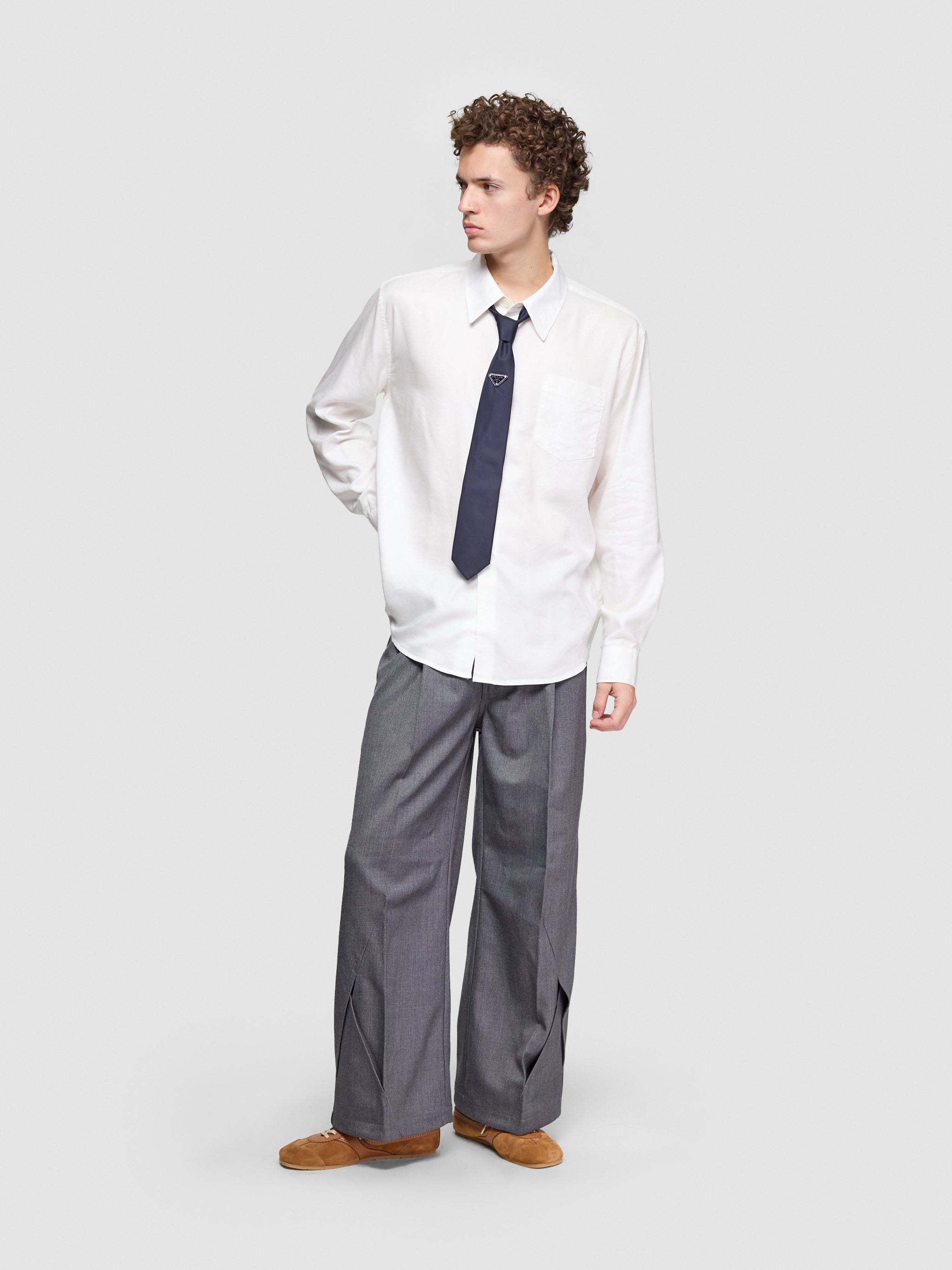 Beyond Shirt in Static White Liquid Oxford