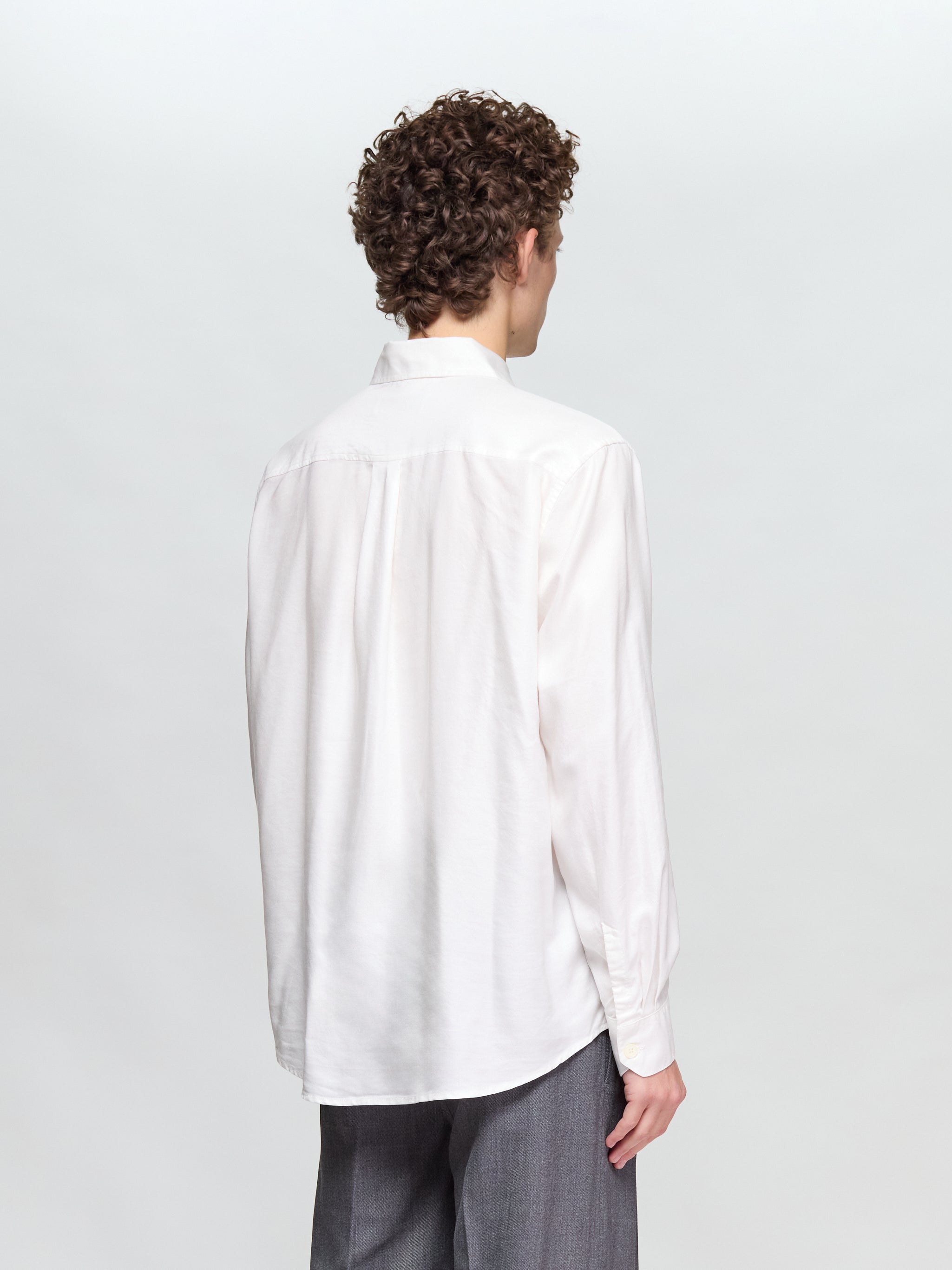 Beyond Shirt in Static White Liquid Oxford