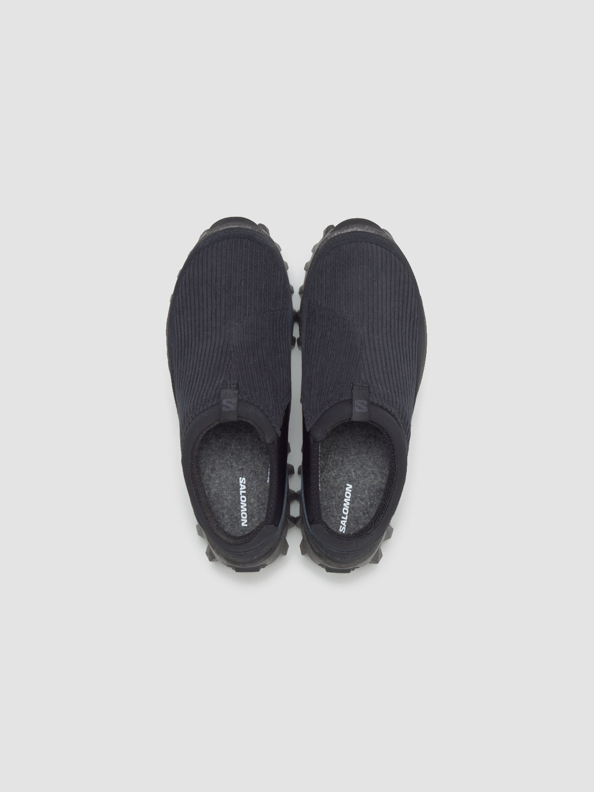 SNOWCLOG CORDUROY Sneaker in Black