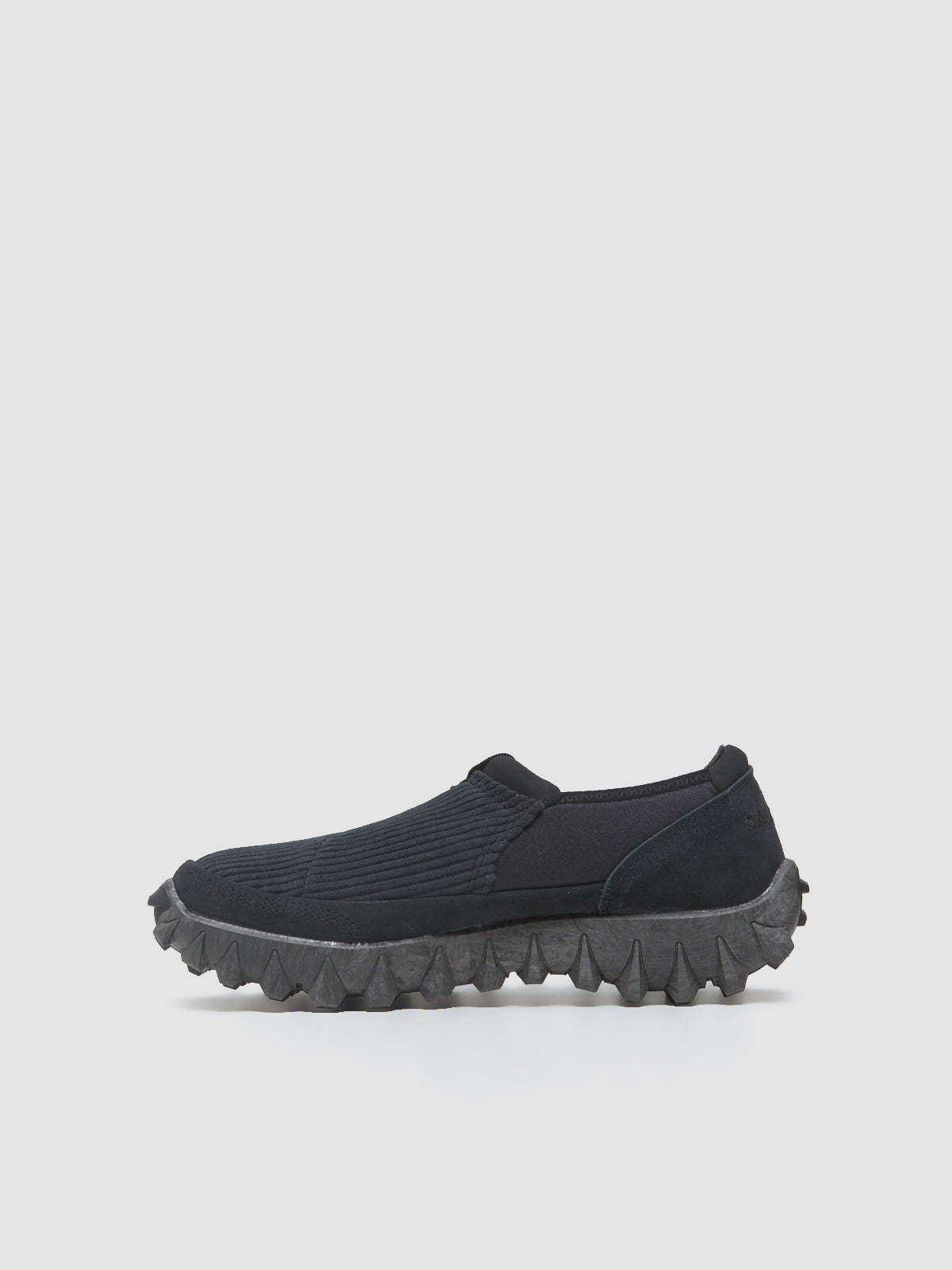 SNOWCLOG CORDUROY Sneaker in Black