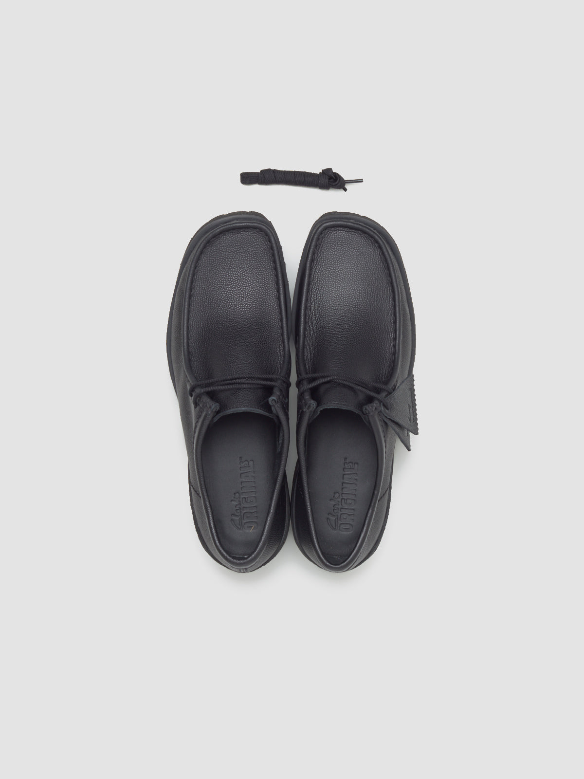 Walla Yukoner Shoes in Black Scotch Grain
